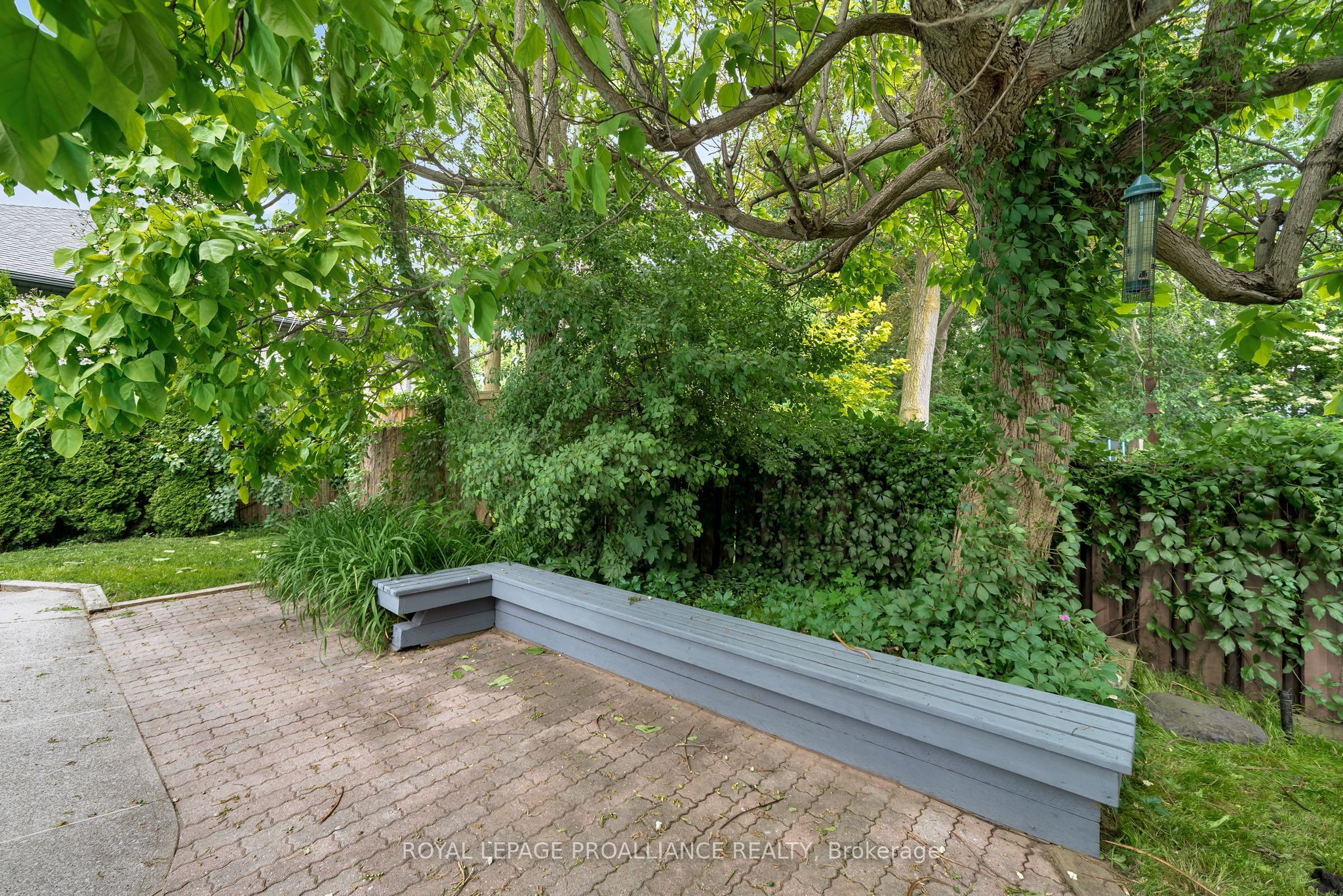 27 Forest Hill Crescent Property Photo 45