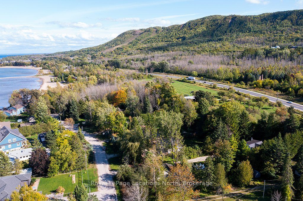 128 Teskey Drive Property Photo 30