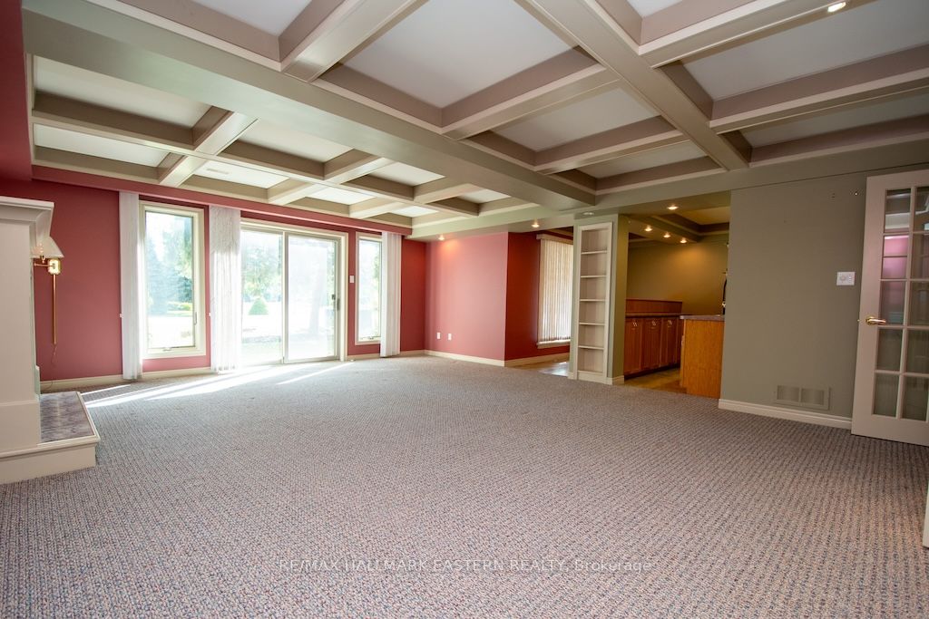 2 Huntingwood Crescent Property Photo 19