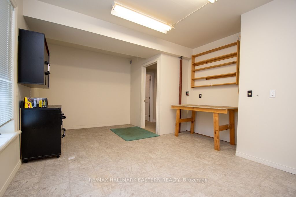 2 Huntingwood Crescent Property Photo 24