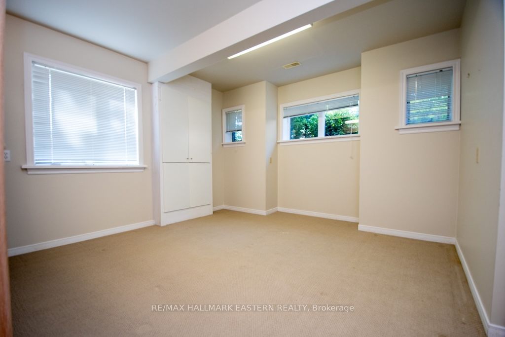 2 Huntingwood Crescent Property Photo 26