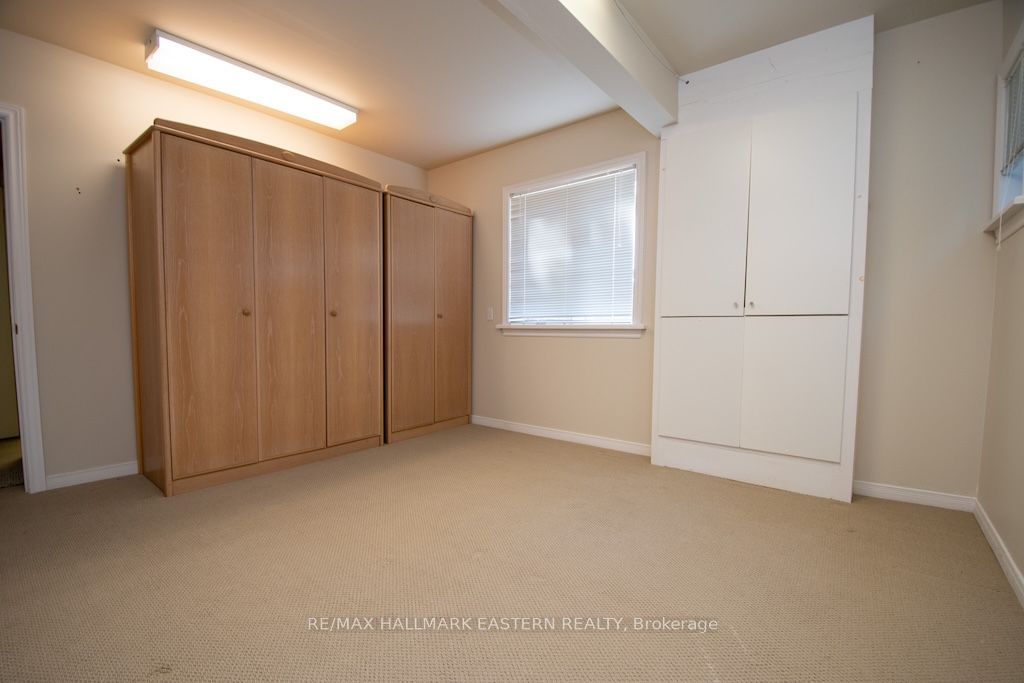 2 Huntingwood Crescent Property Photo 27