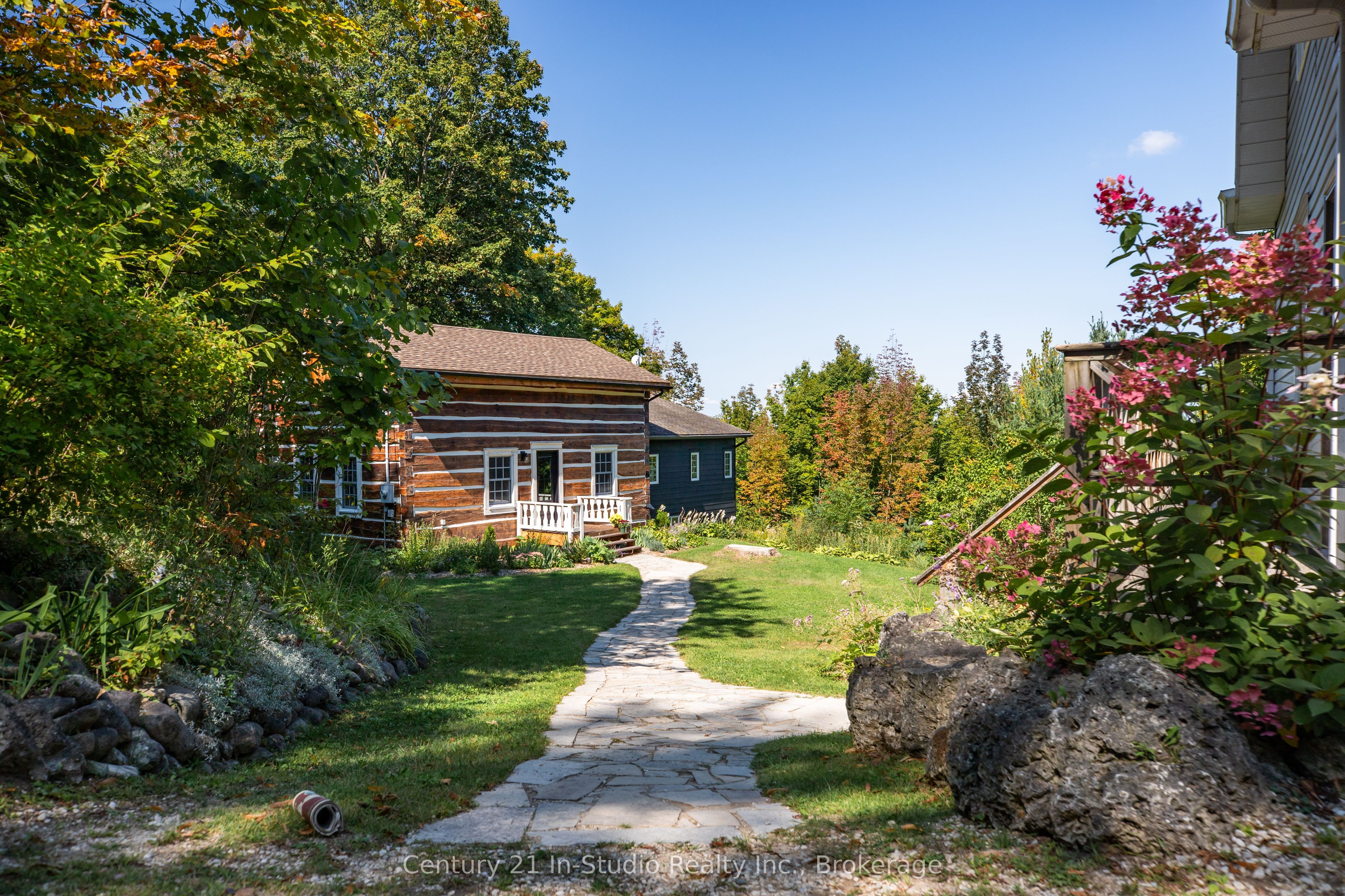 302051 Concession 2 Sdr N/a Property Photo 2