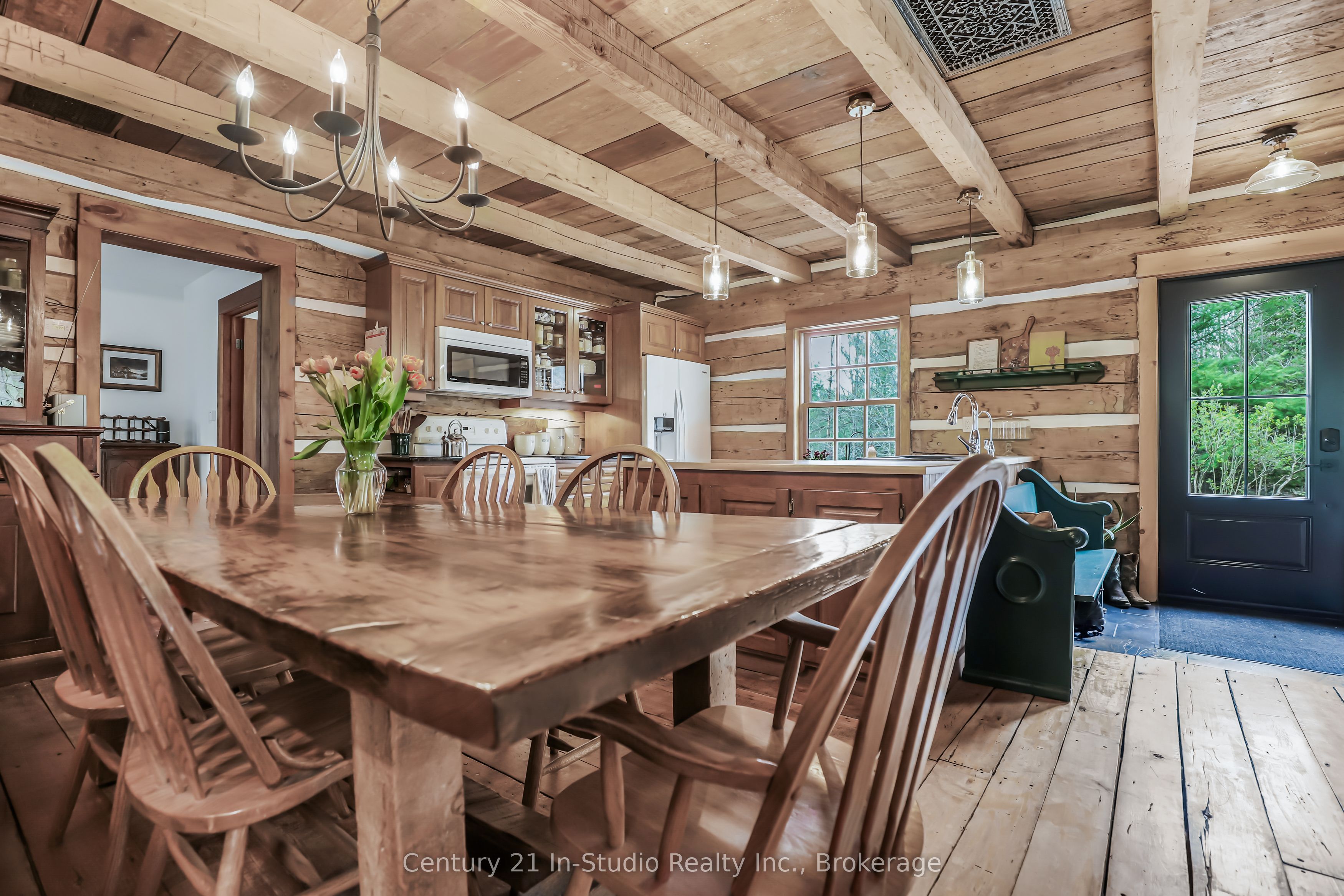 302051 Concession 2 Sdr N/a Property Photo 6