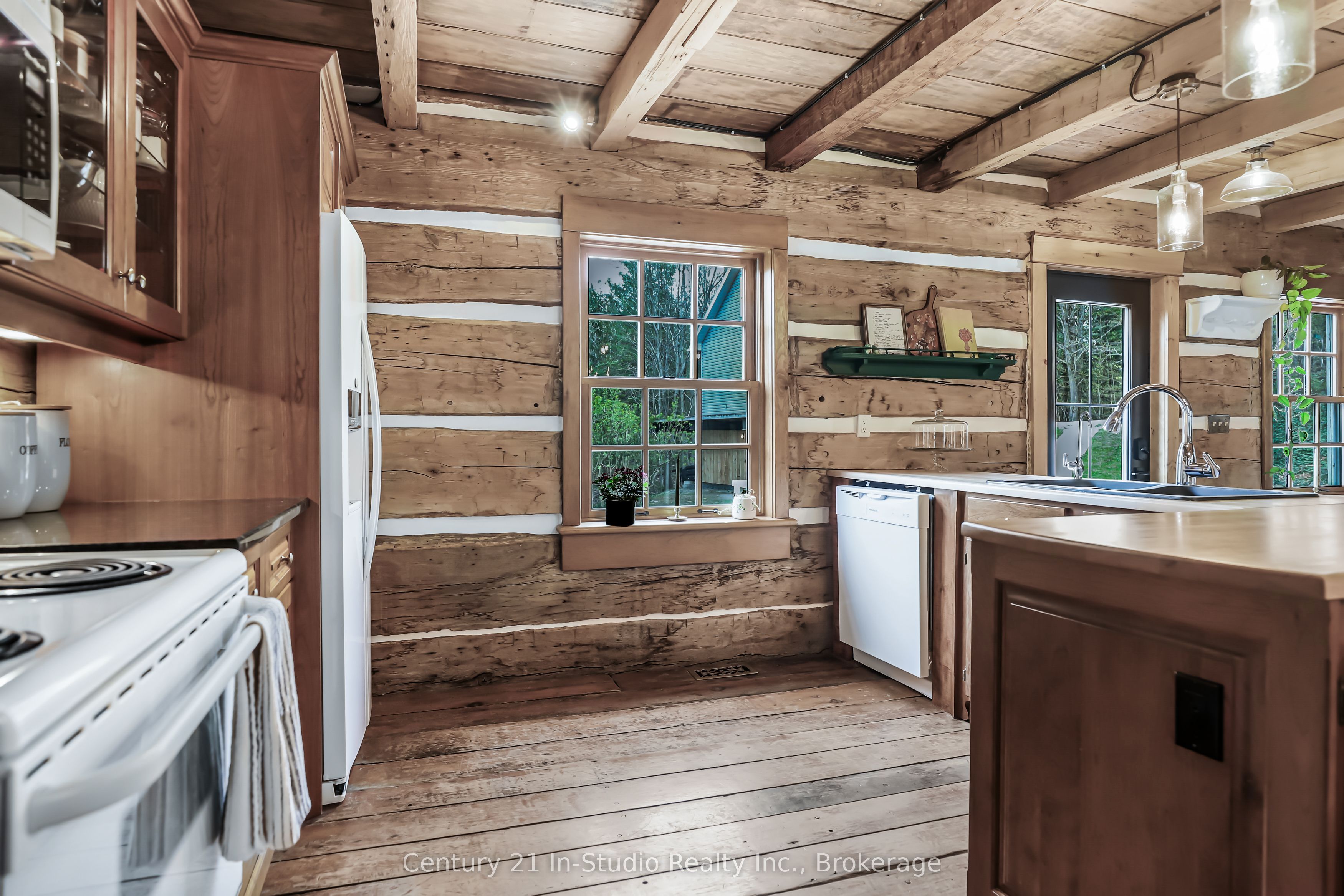 302051 Concession 2 Sdr N/a Property Photo 8