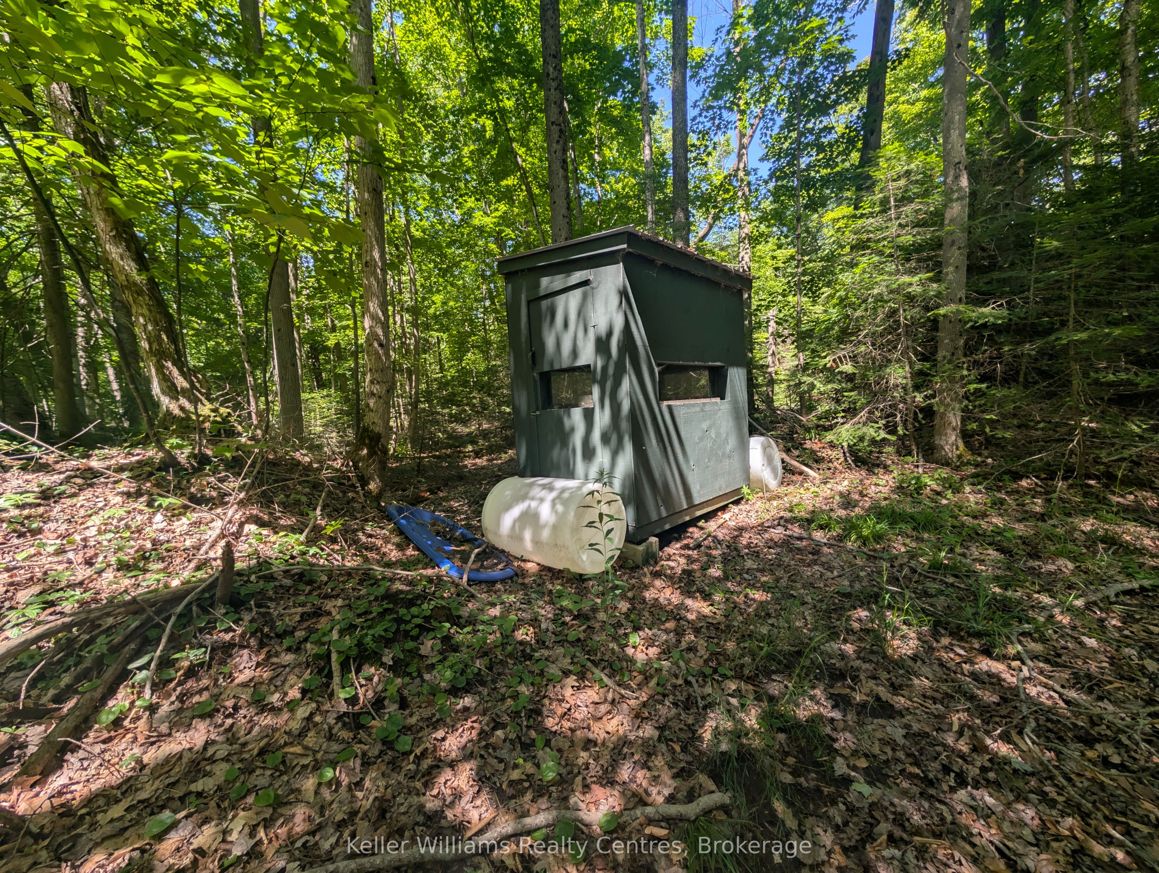 590-608 Huron Road Property Photo 19