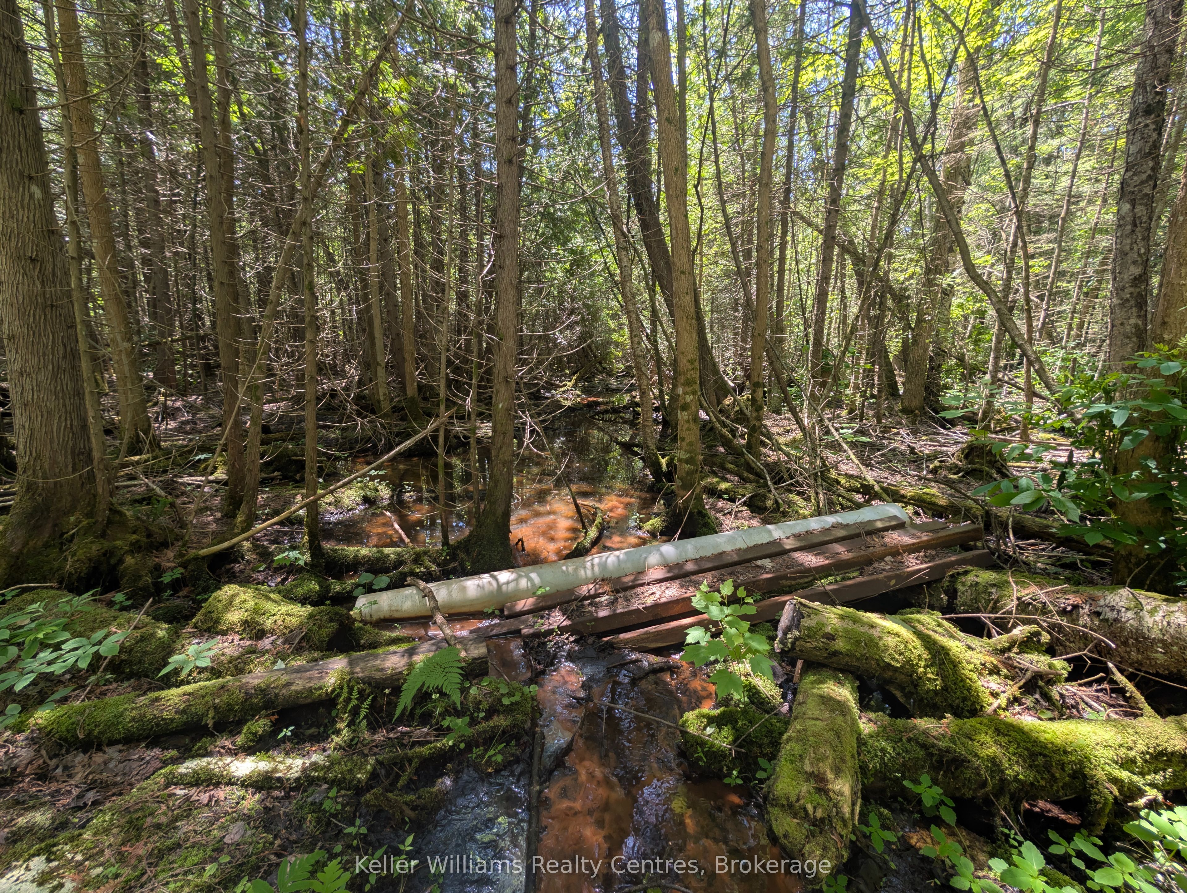 590-608 Huron Road Property Photo 29