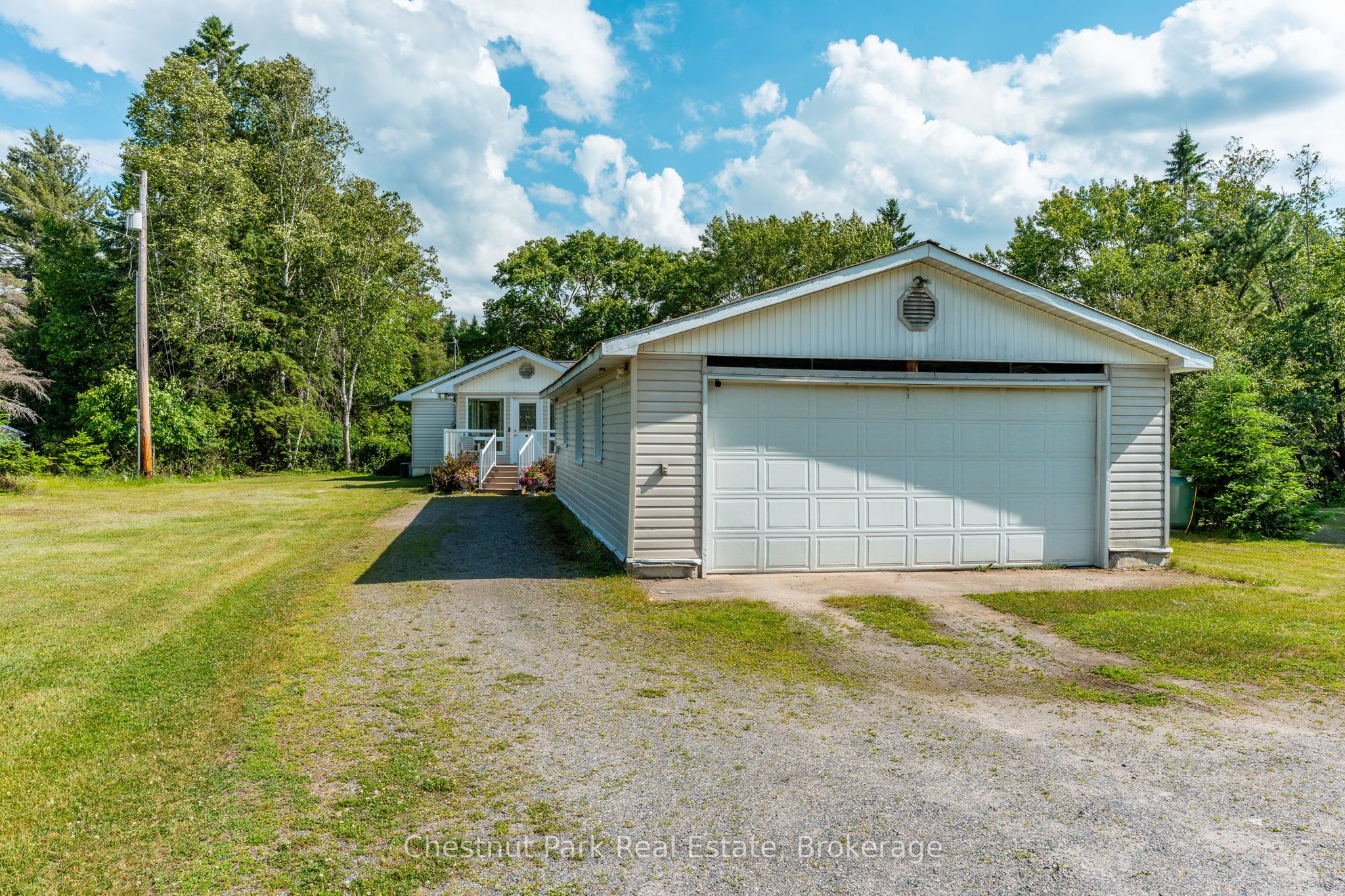 1054 Green Lake Road Property Photo 32