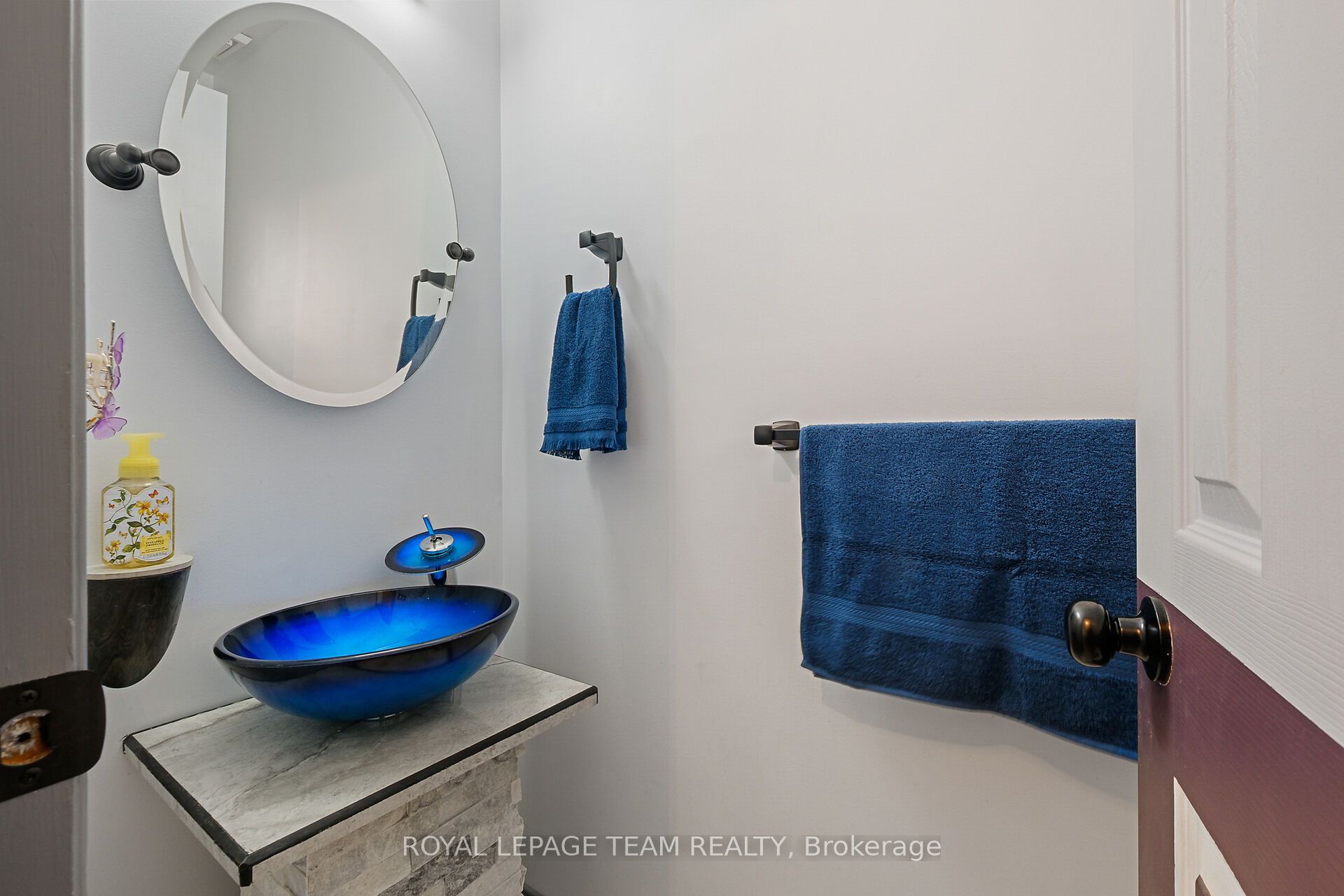 50 Rowe Drive Property Photo 4