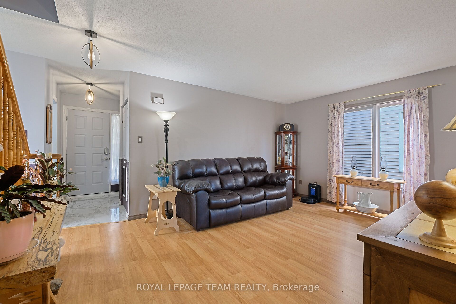 50 Rowe Drive Property Photo 8