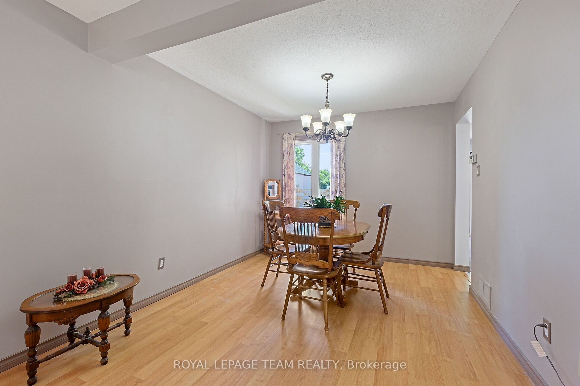 50 Rowe Drive Property Photo 10