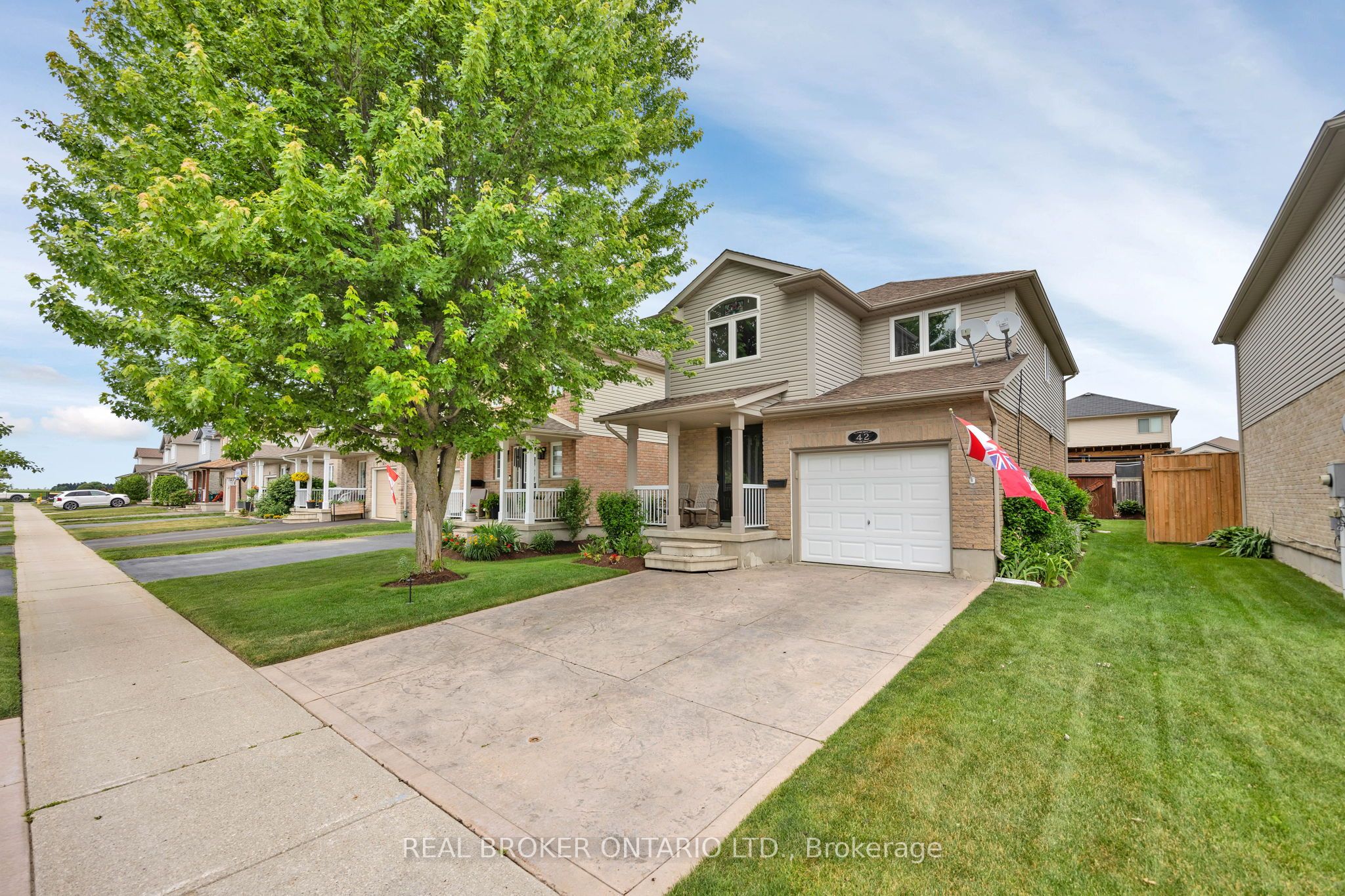 42 Brookmead Street Property Photo 1