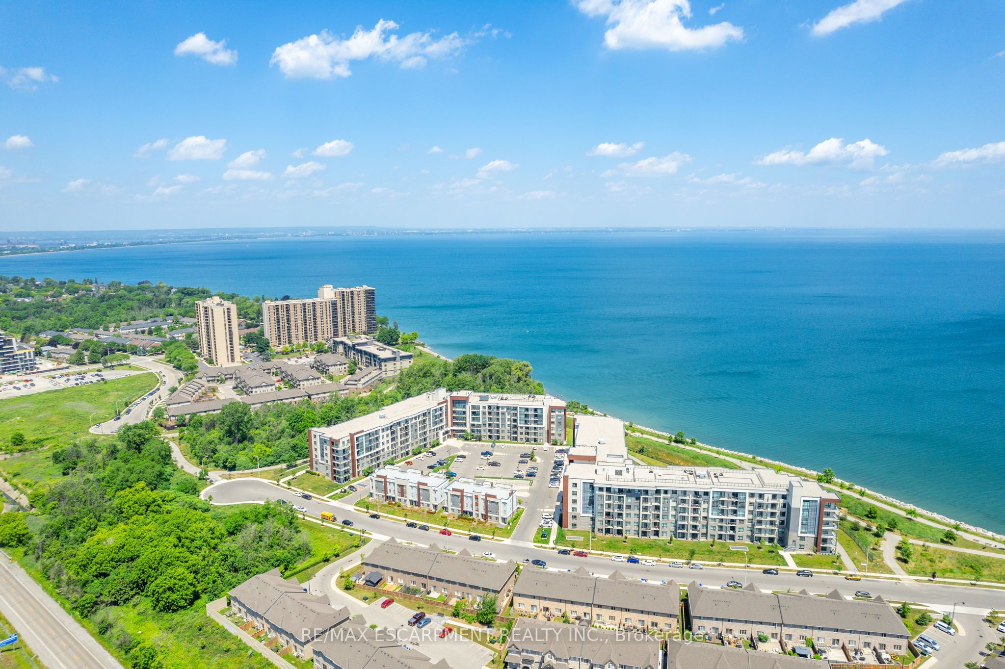 125 Shoreview Place 422 Property Photo 39