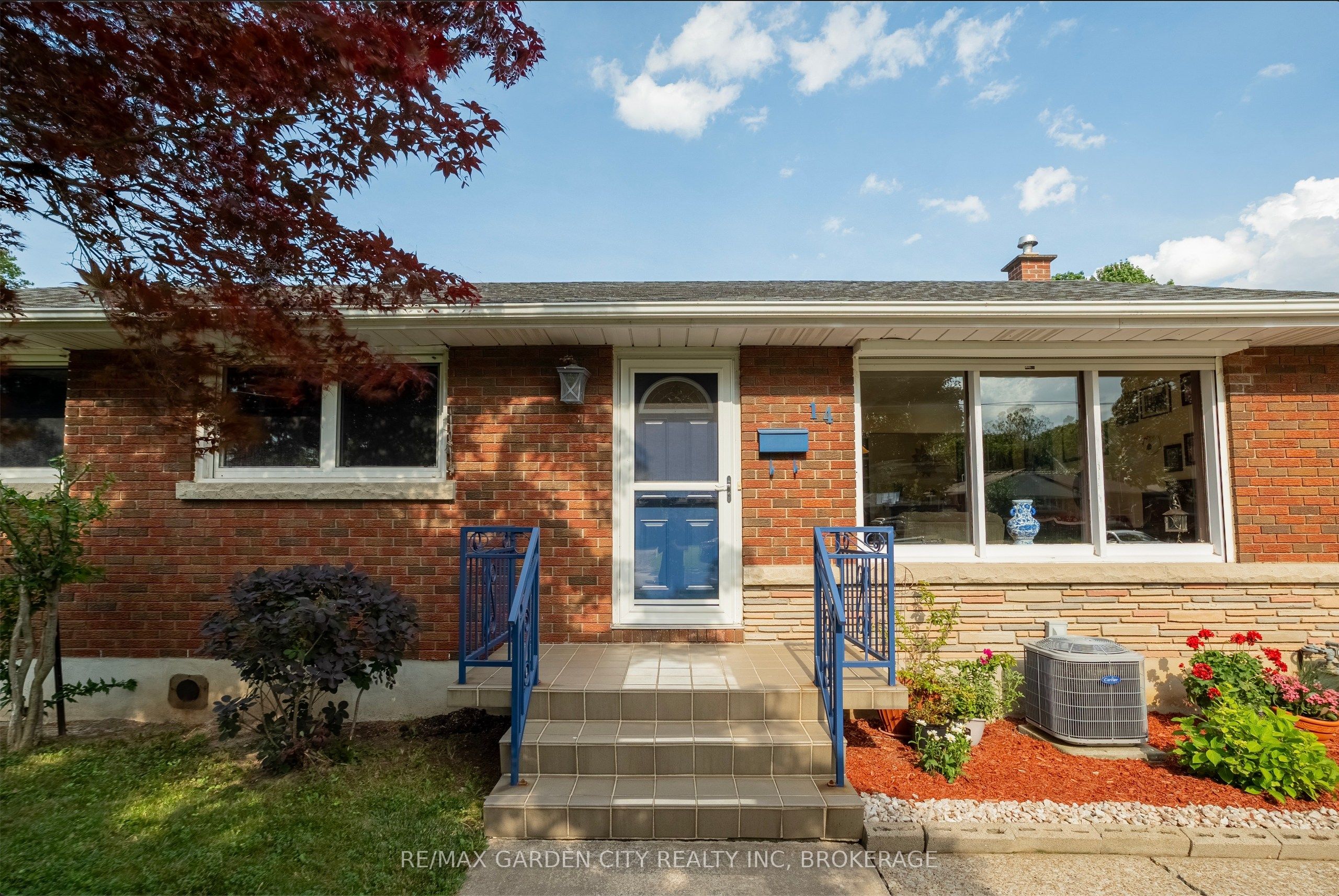 14 Edinburgh Drive Property Photo 3