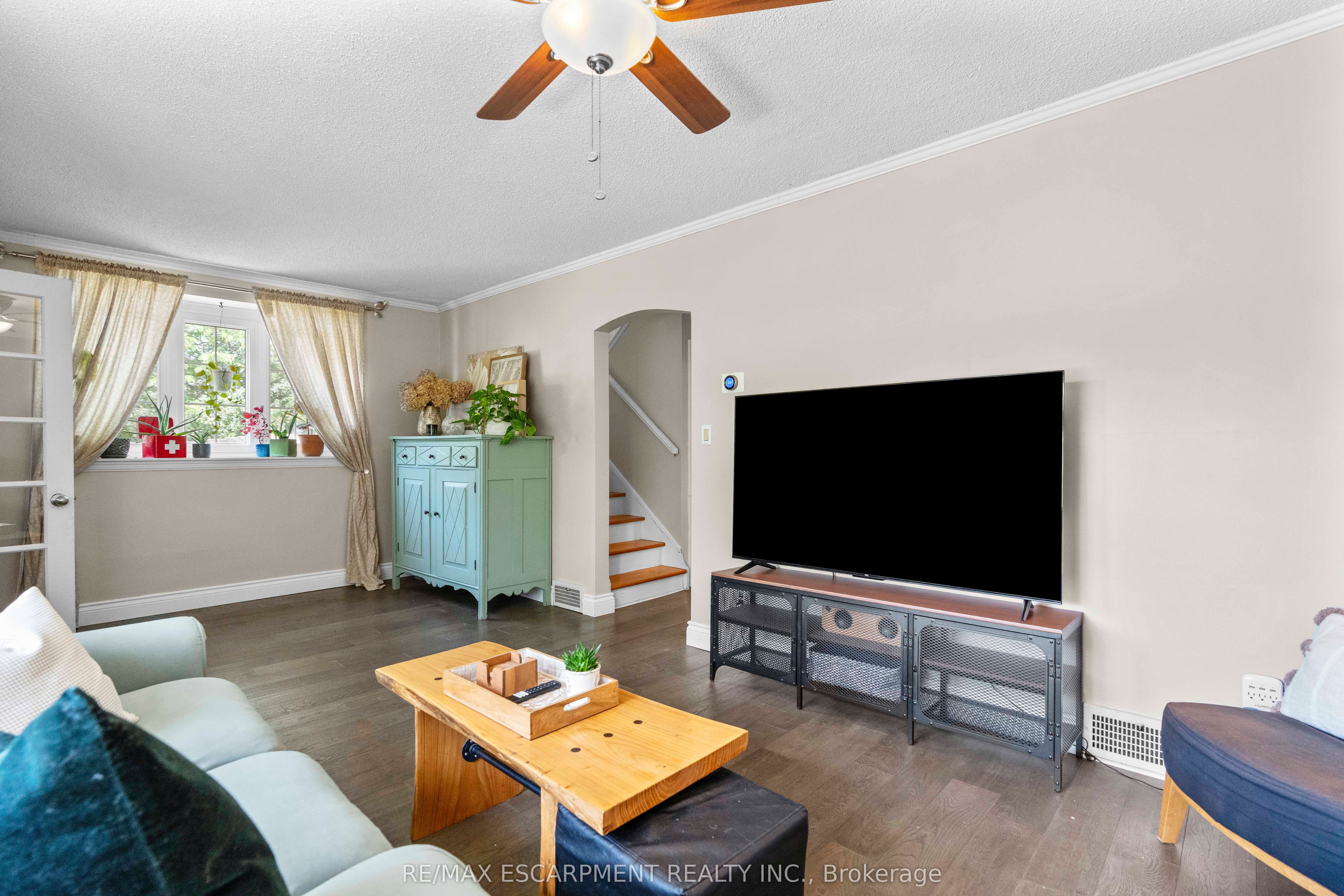 48 Franklin Avenue Property Photo 8