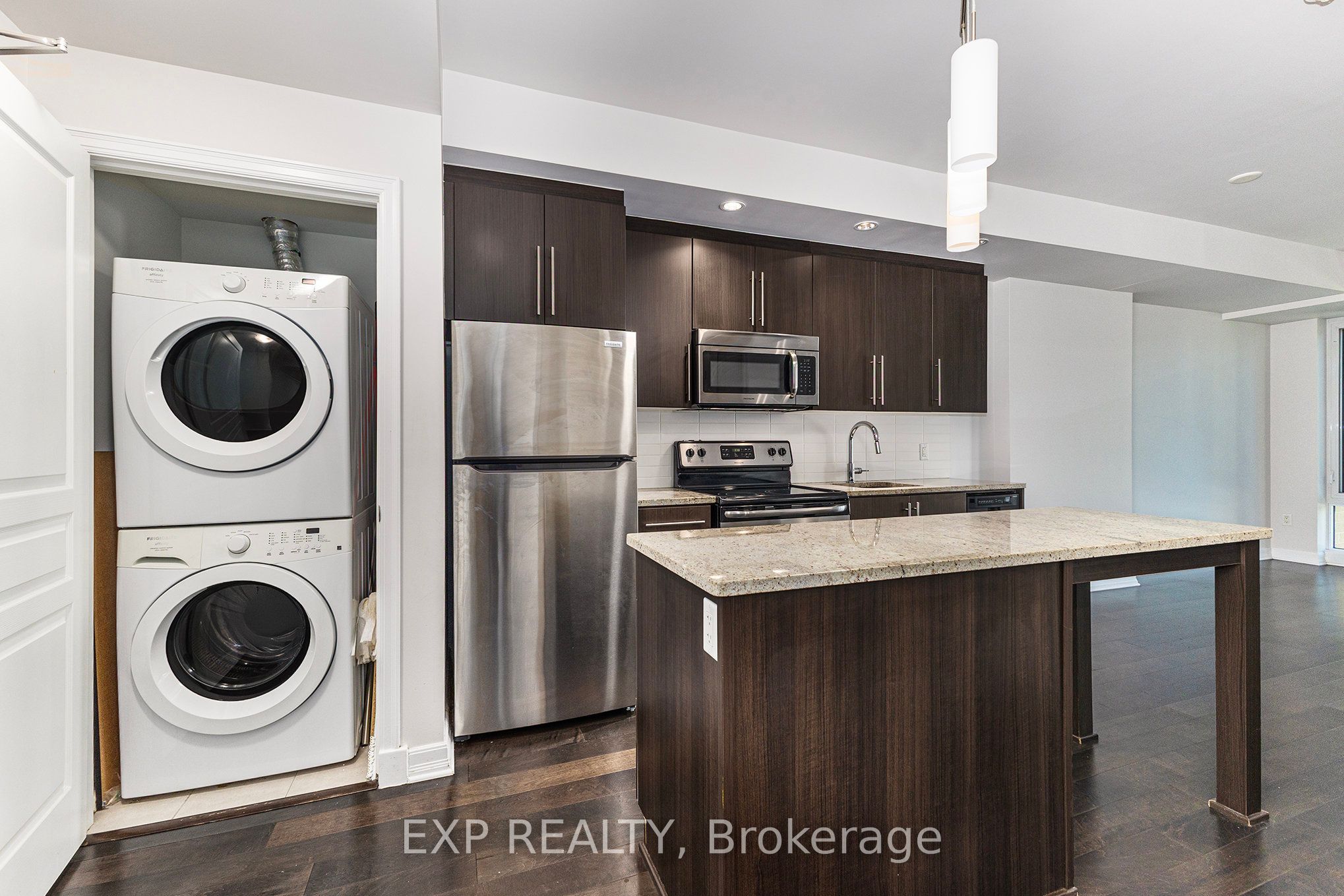 238 Besserer Street 609 Property Photo 9