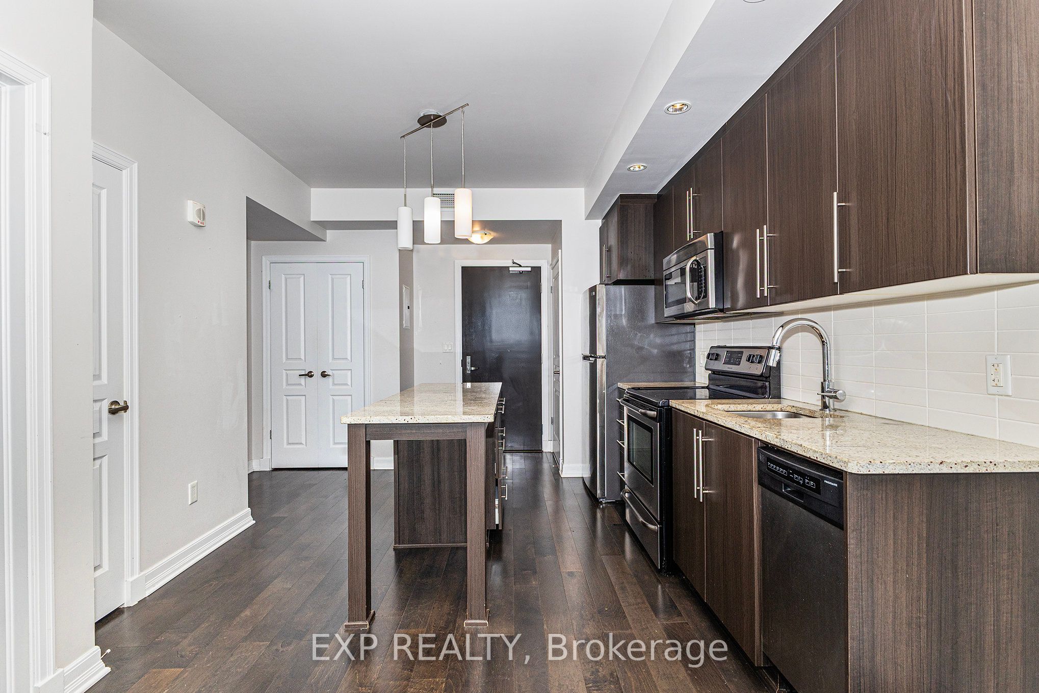 238 Besserer Street 609 Property Photo 14