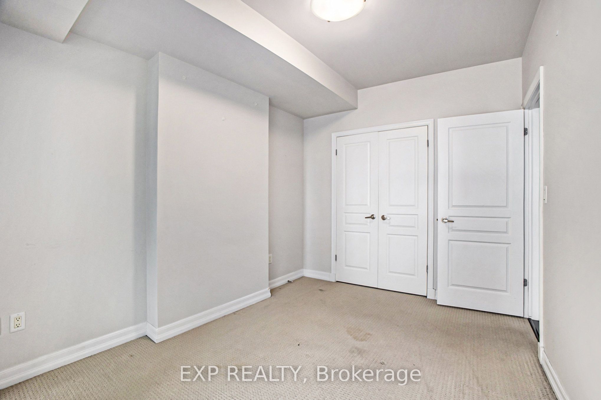 238 Besserer Street 609 Property Photo 19