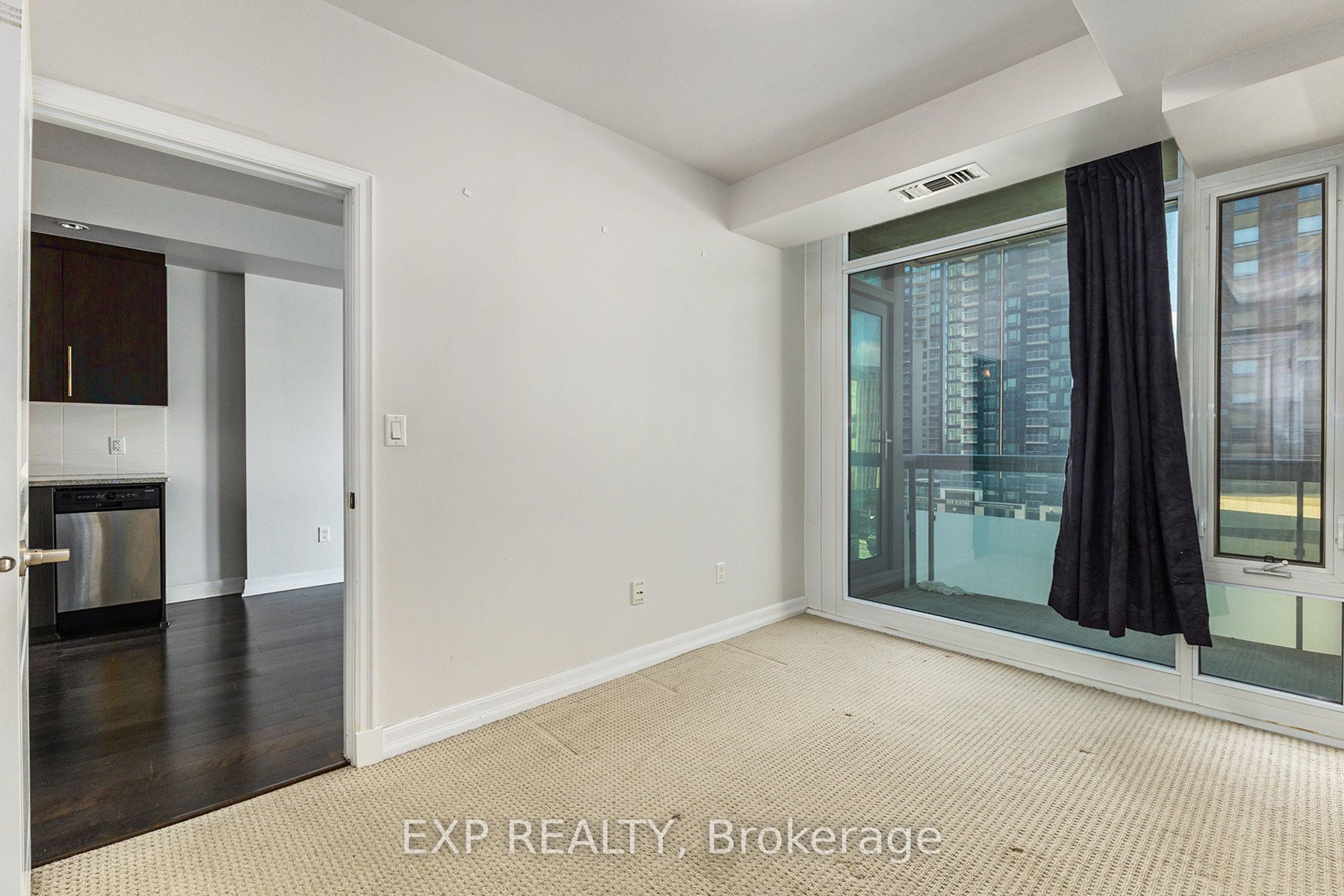 238 Besserer Street 609 Property Photo 20