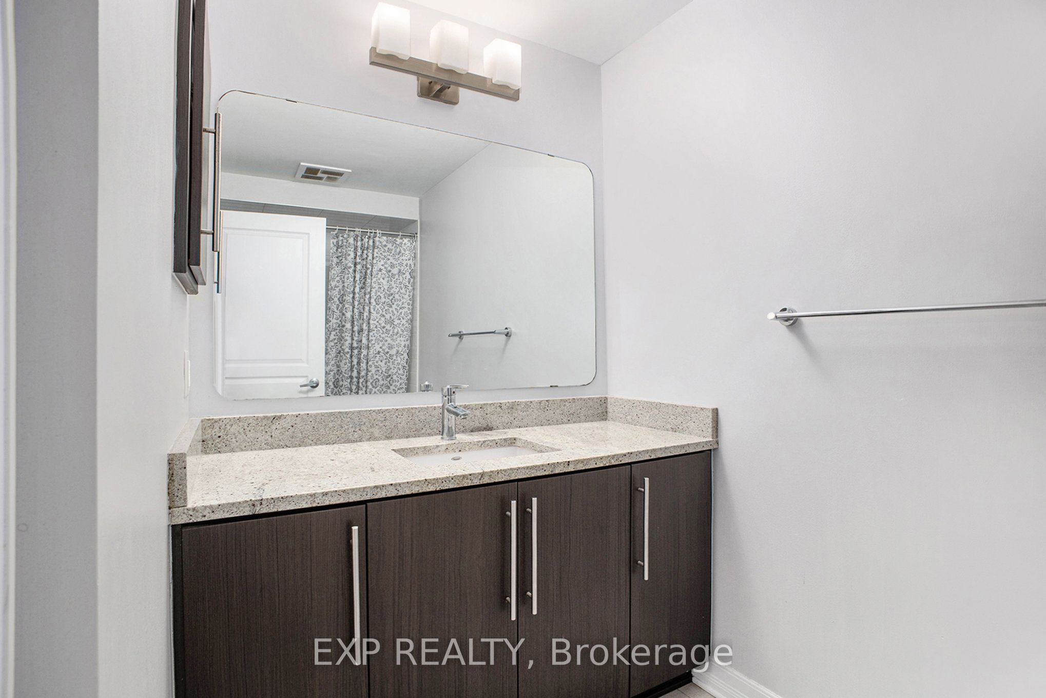 238 Besserer Street 609 Property Photo 21