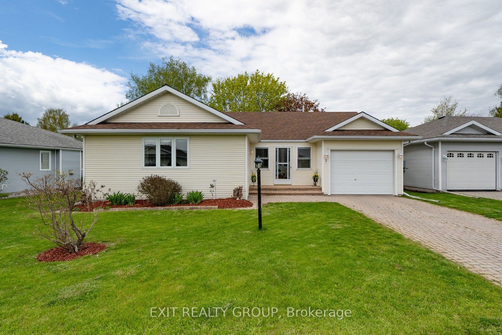 7 Cretney Drive Property Photo 1