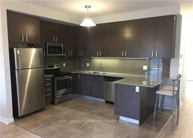 62 Balsam Street T211 Property Photo 5