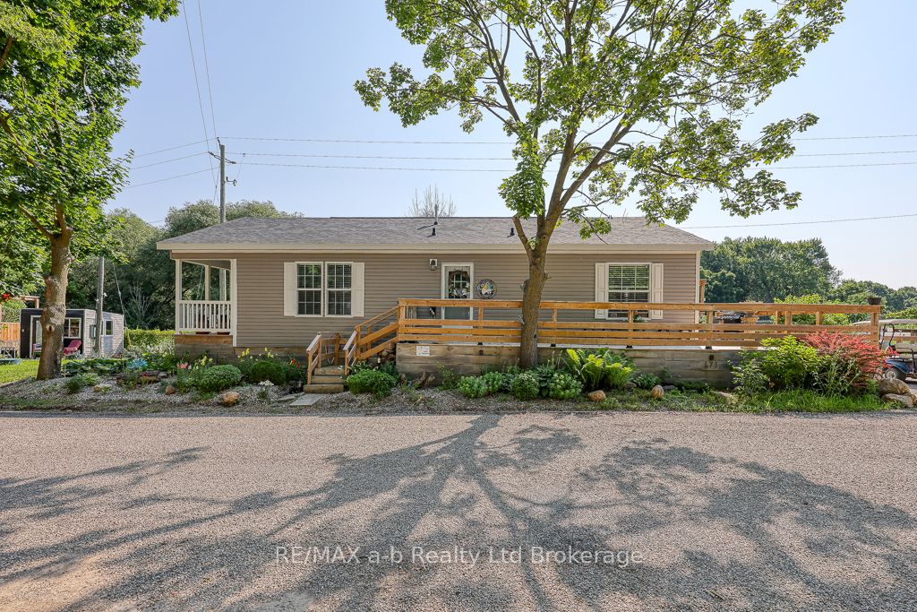 99 Fourth Concession N/a 171 Property Photo 1