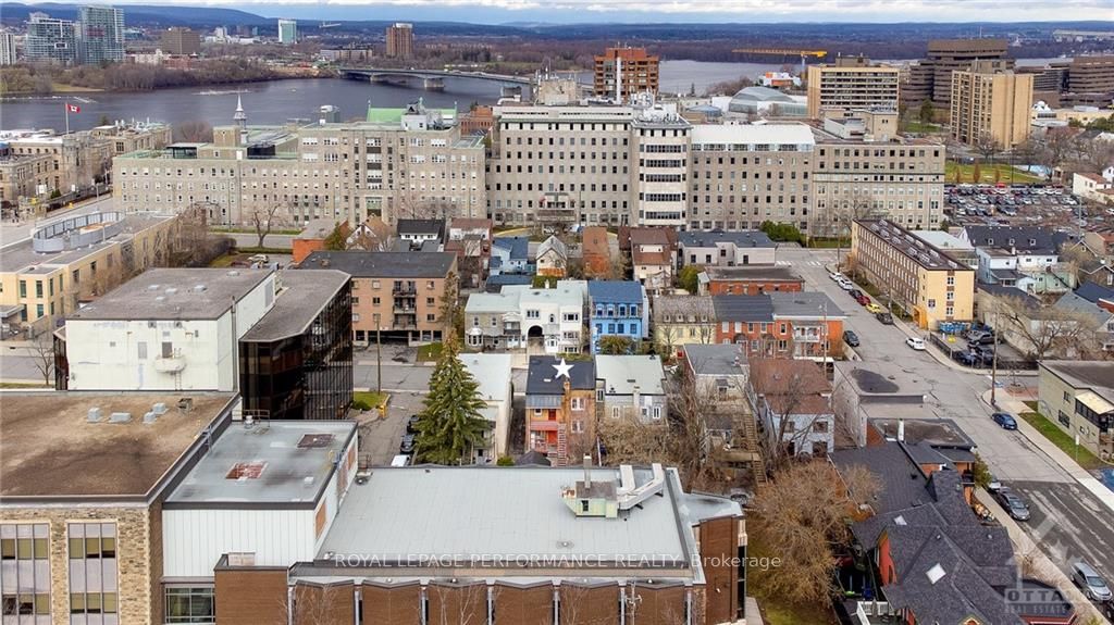 46 St Andrew Street Property Photo 4