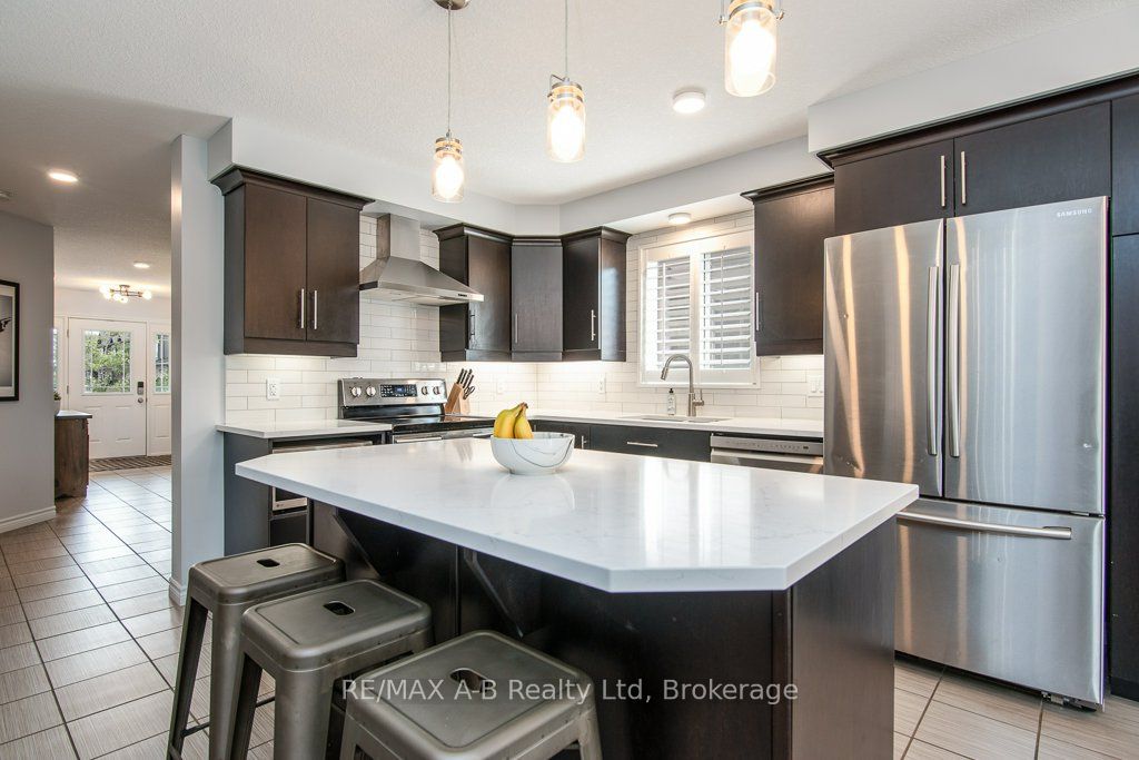 58 Fraser Drive Property Photo 13