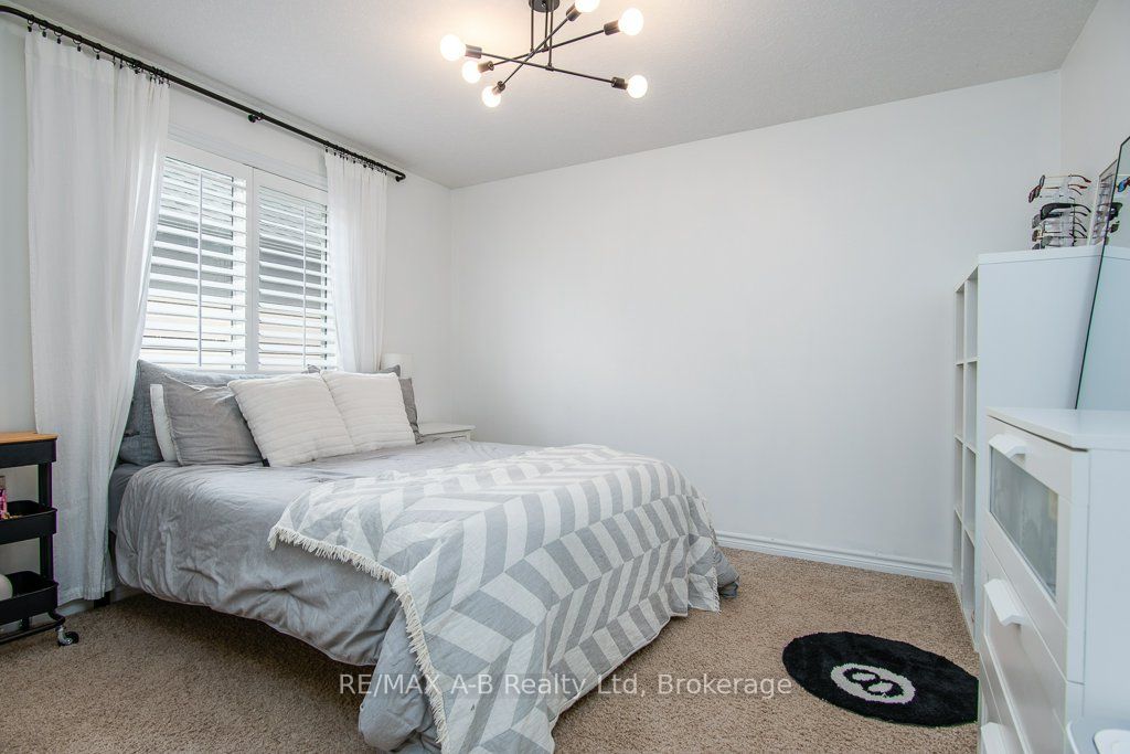 58 Fraser Drive Property Photo 34