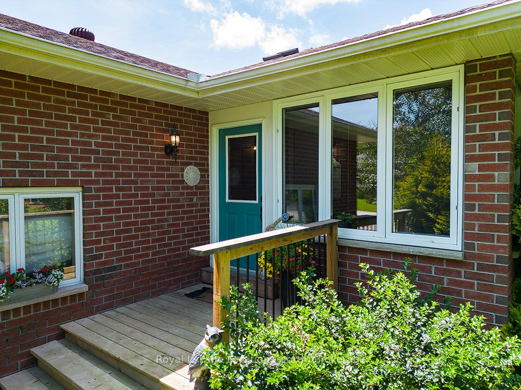 85 Pollard Drive Property Photo 4