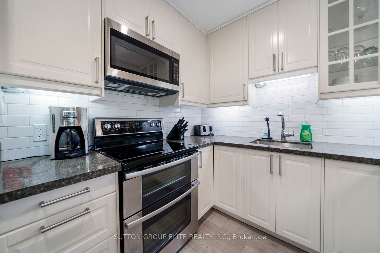 1611 Grandview Hilltop Drive 16 Property Photo 6