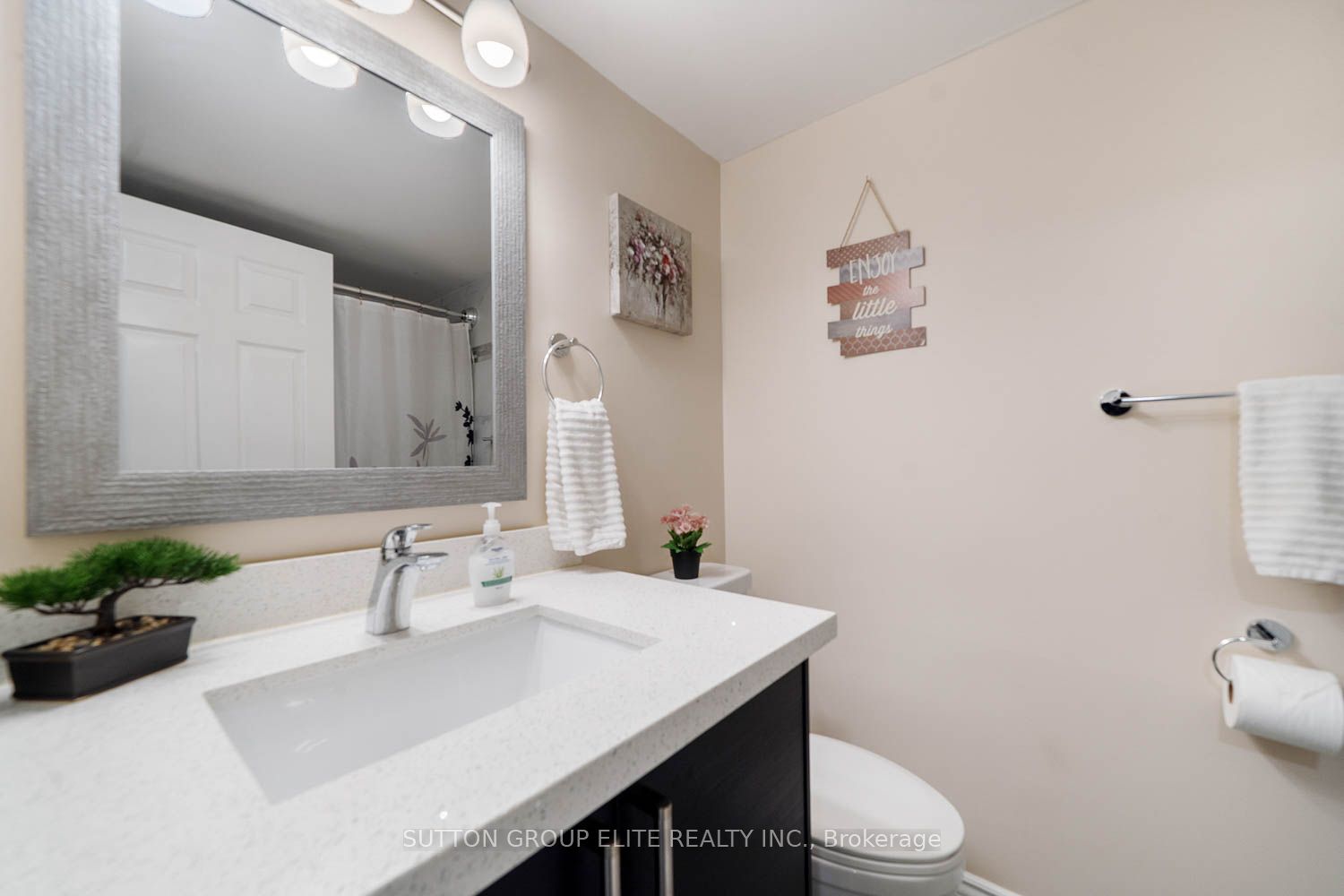 1611 Grandview Hilltop Drive 16 Property Photo 15