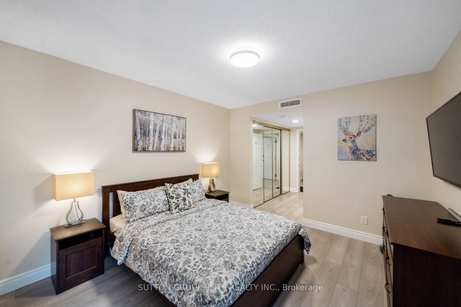 1611 Grandview Hilltop Drive 16 Property Photo 18