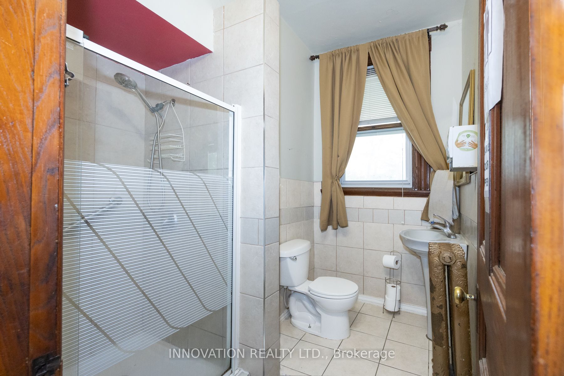 4550 Ste-catherine Street Property Photo 11