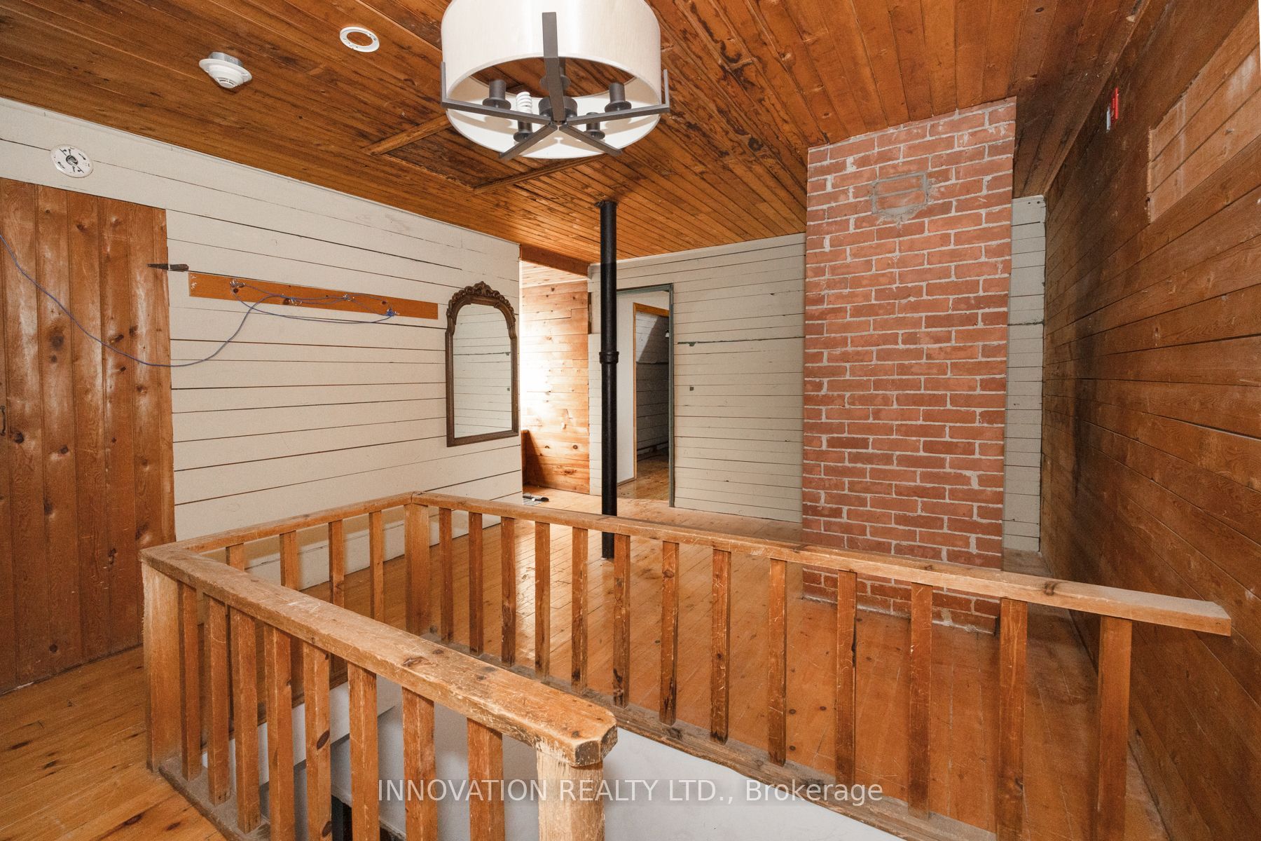 4550 Ste-catherine Street Property Photo 23