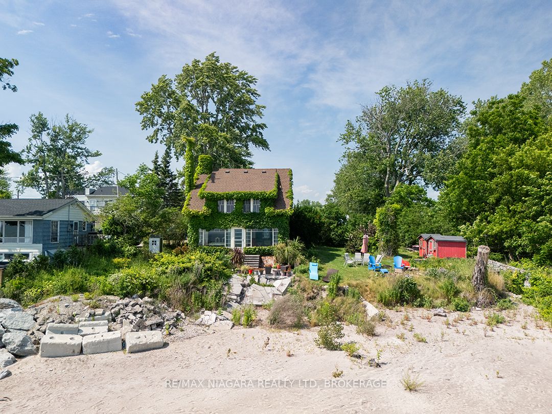 12851 Old Lakeshore Road E Property Photo 1