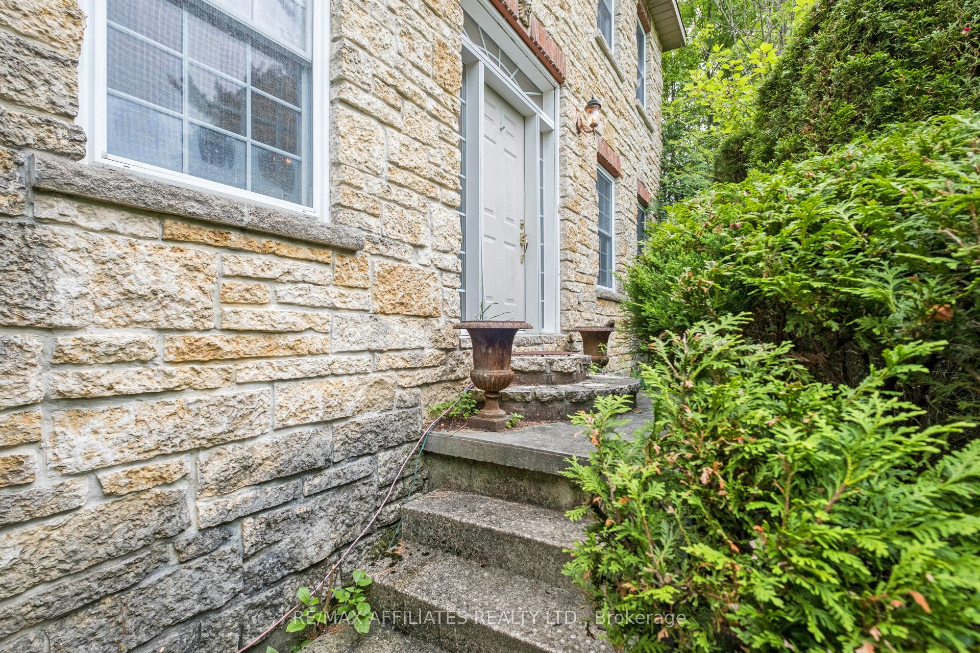 2435 County Road 20 Road Property Photo 4