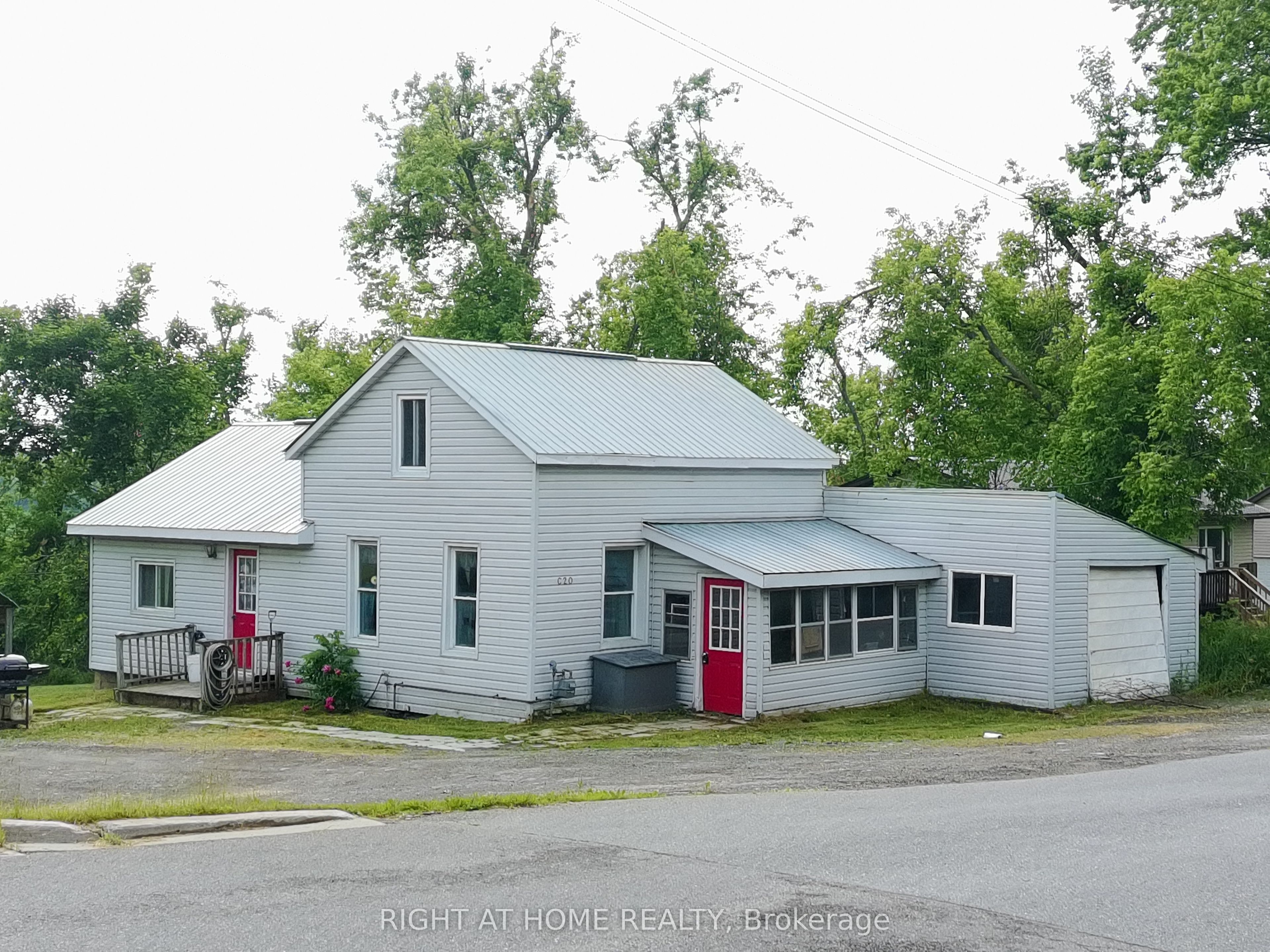 20 Ontario Street Property Photo 1