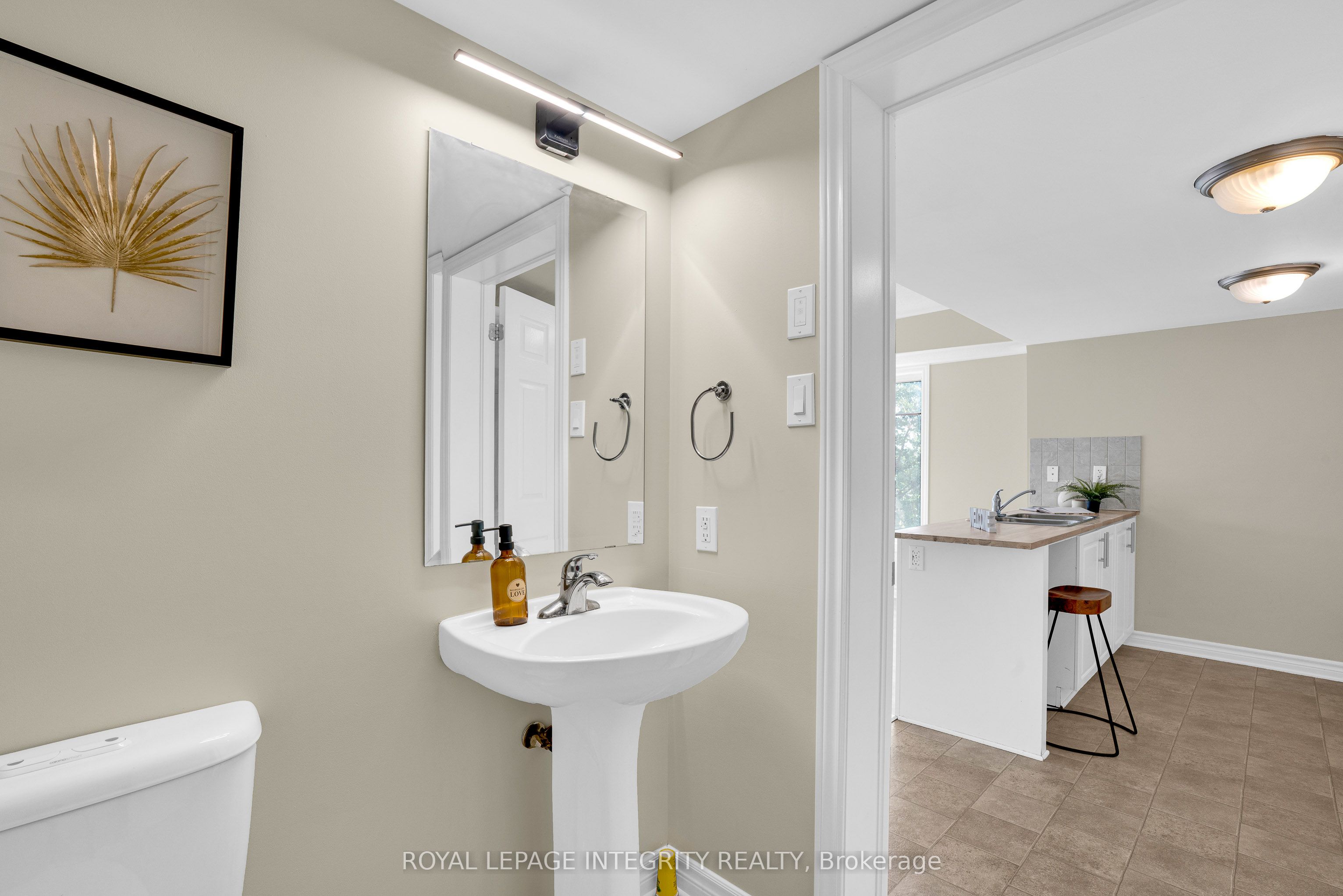 780 Chapman Mills Drive D Property Photo 12