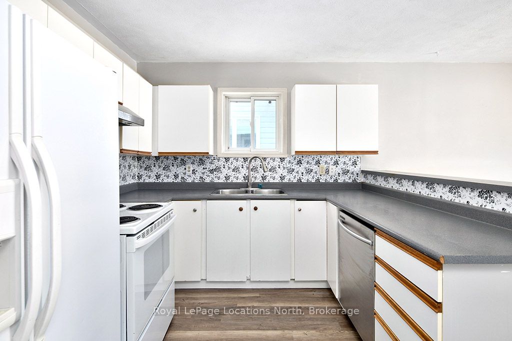 14 Birchwood Court Property Photo 9