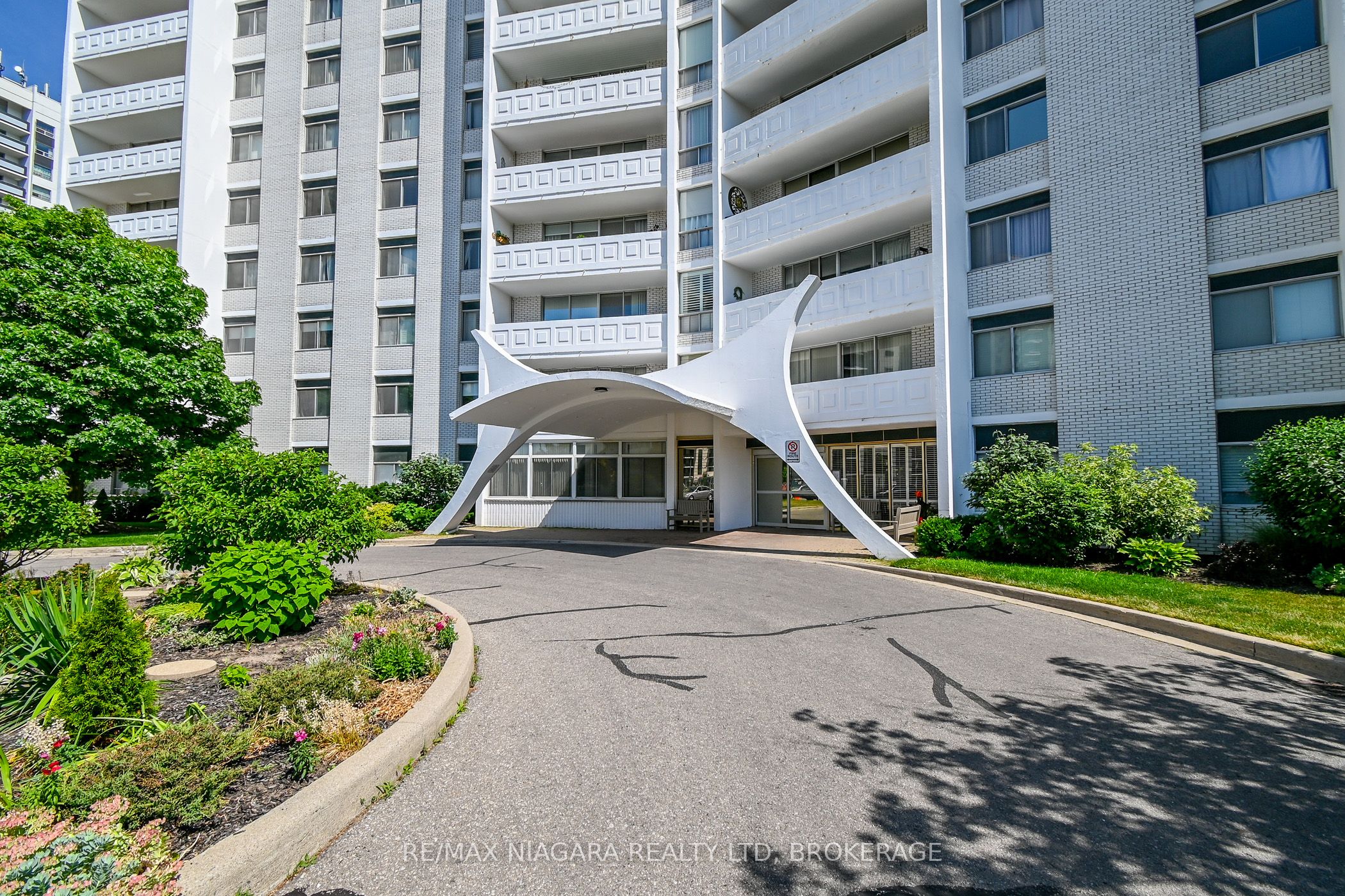 15 Towering Heights Boulevard 1005 Property Photo 1
