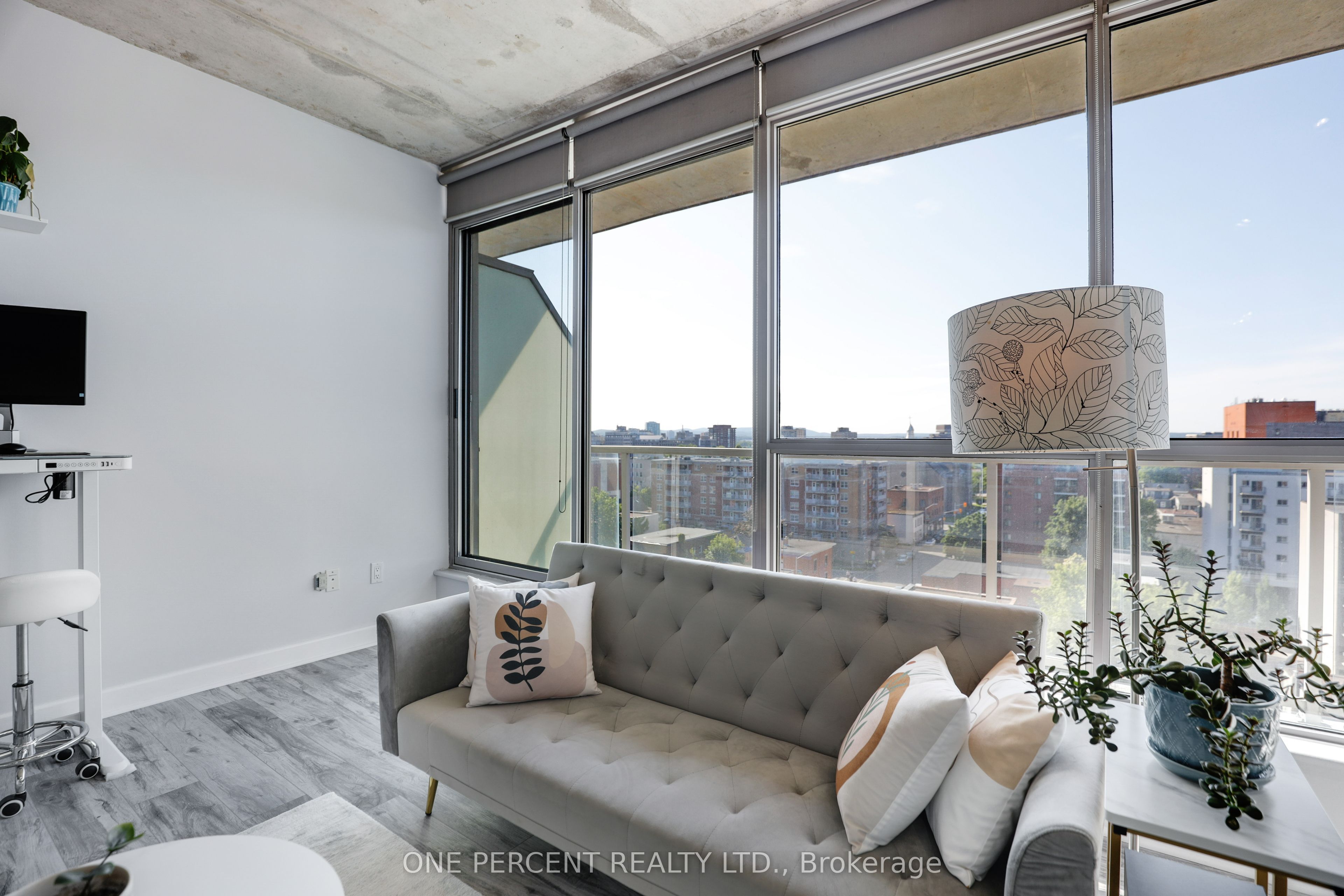 #904 - 180 York Street Property Photo 22