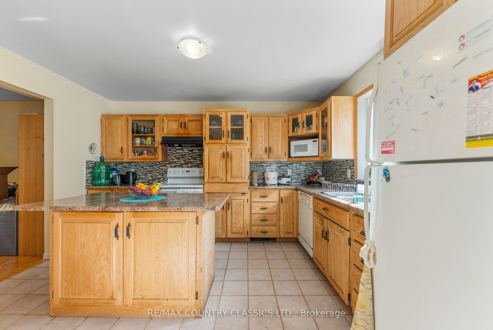 10101 Hwy 28 N/a Property Photo 14