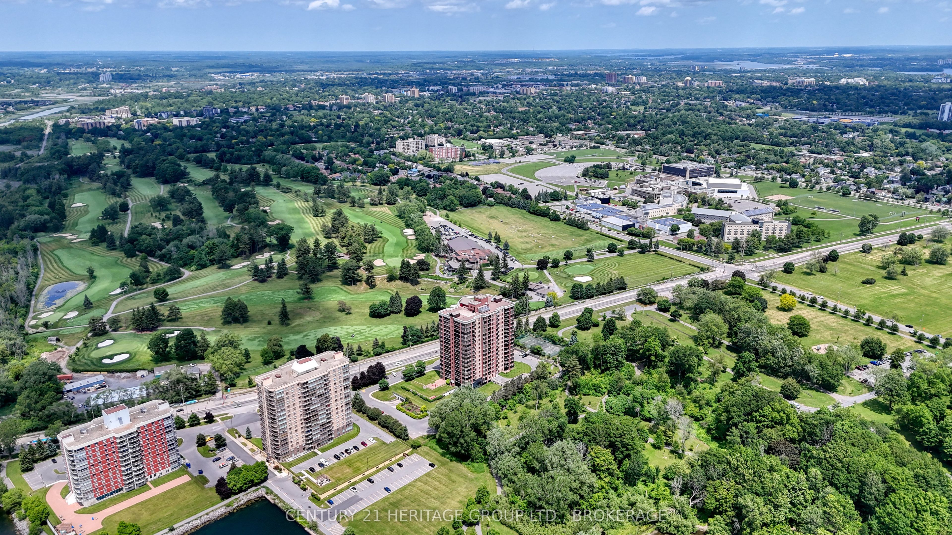 1000 King Street W 1404 Property Photo 6