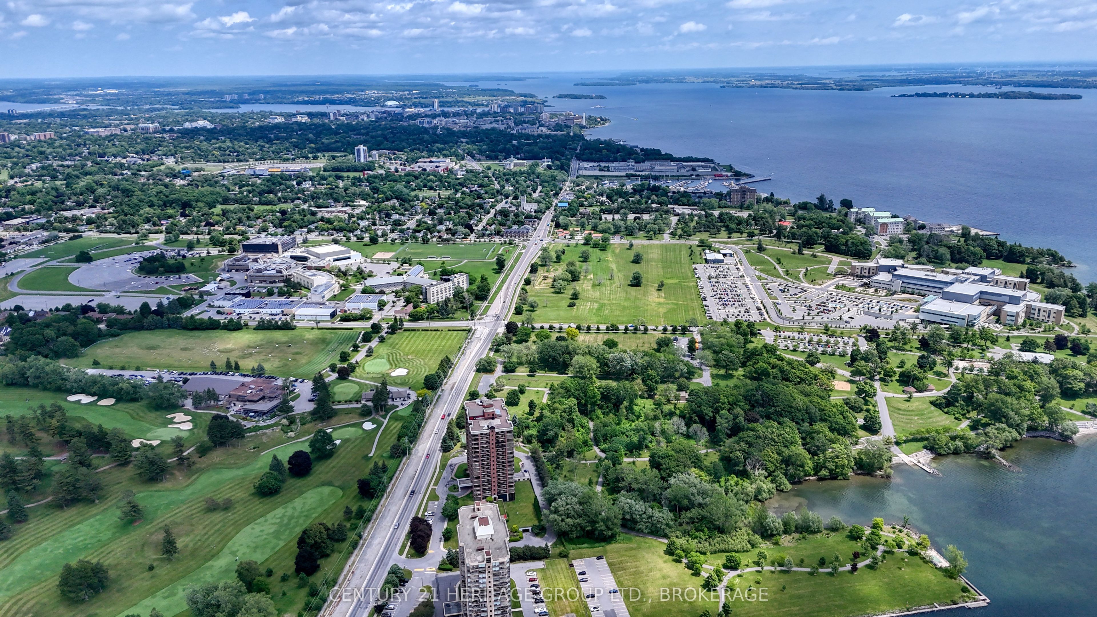 1000 King Street W 1404 Property Photo 7