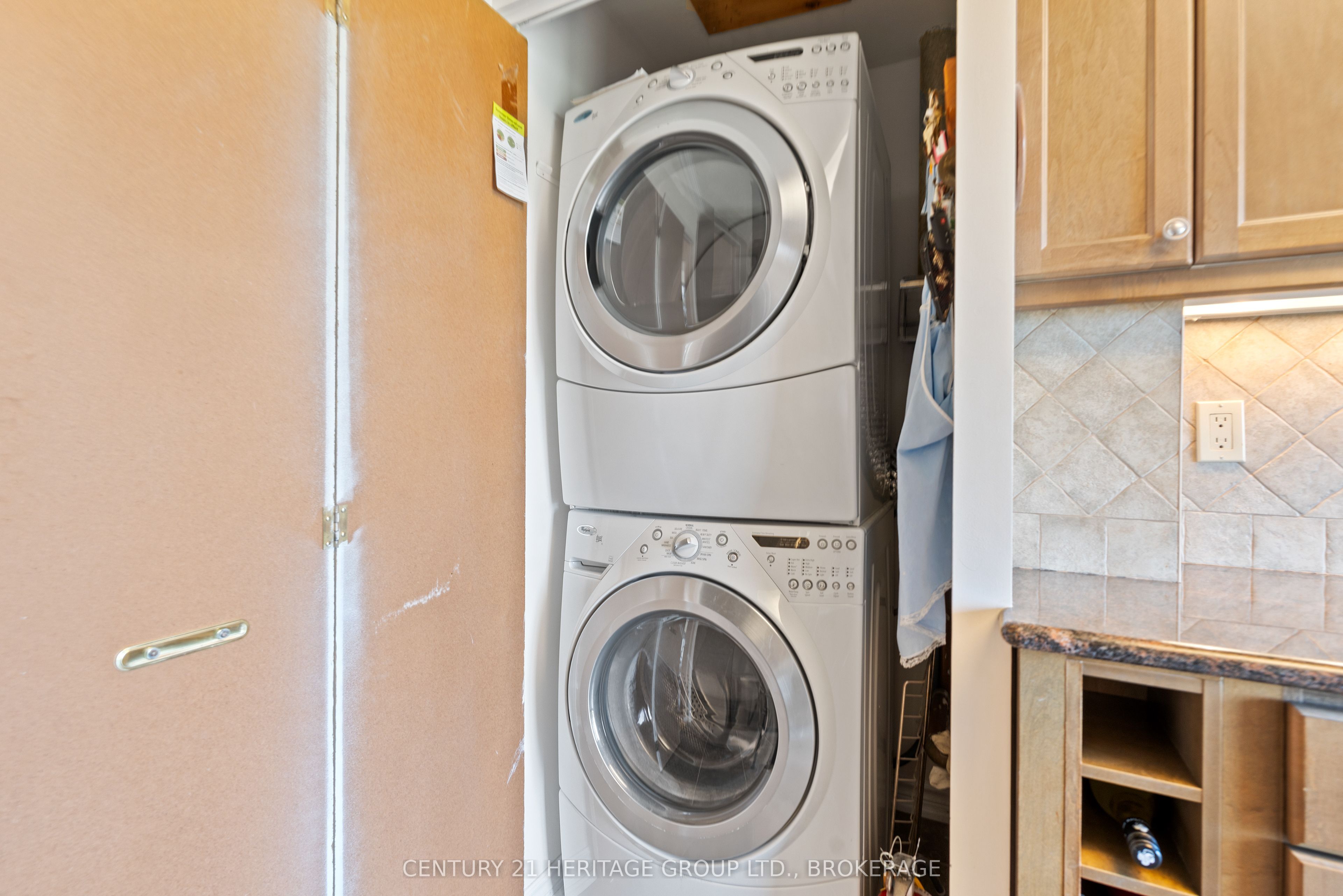 1000 King Street W 1404 Property Photo 23