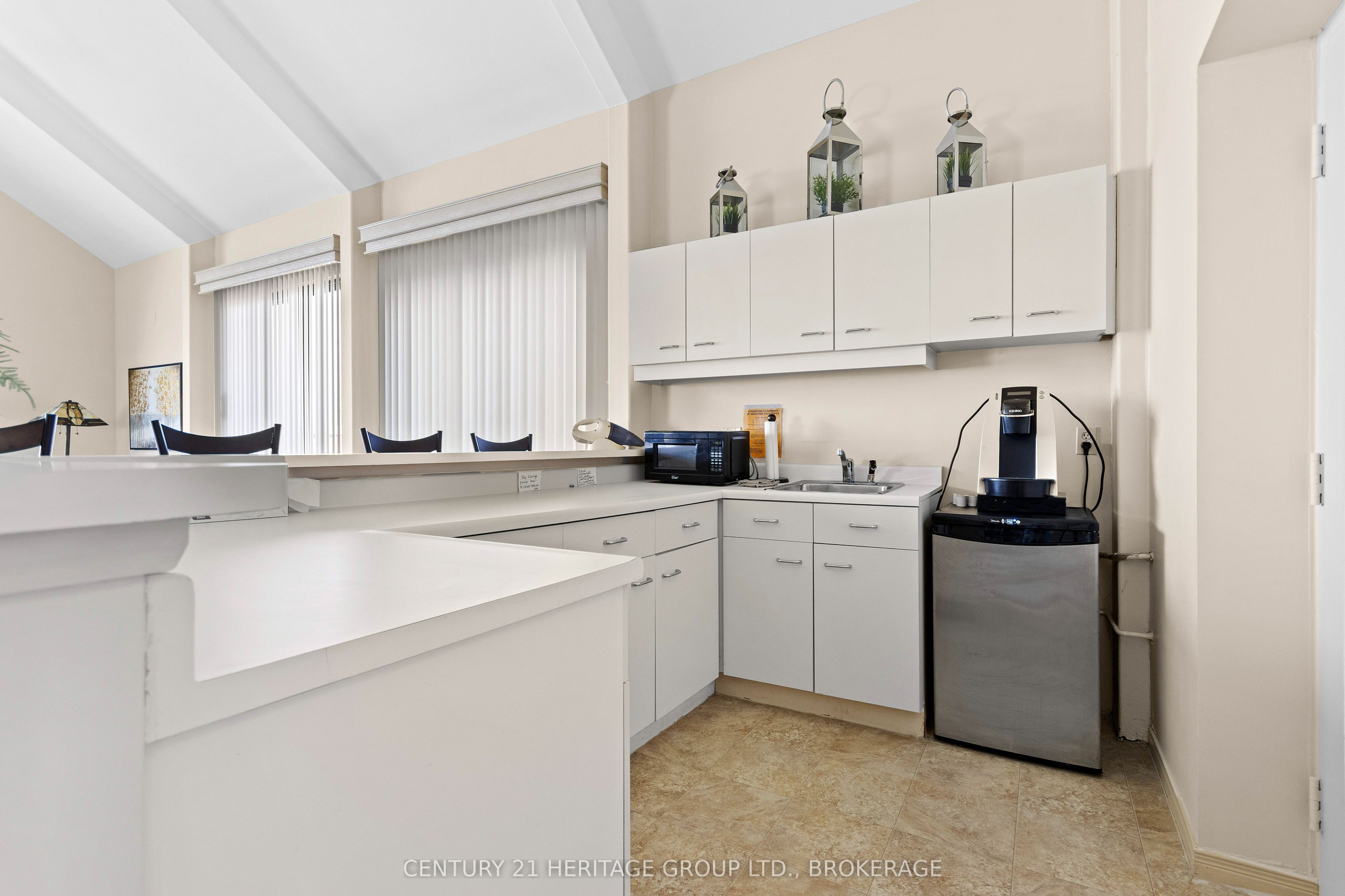 1000 King Street W 1404 Property Photo 35