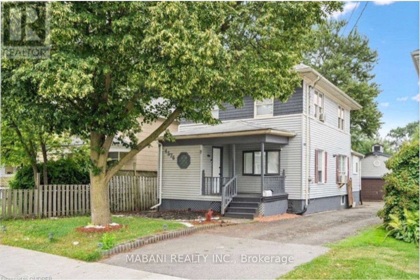 4576 Fourth Avenue Property Photo 1