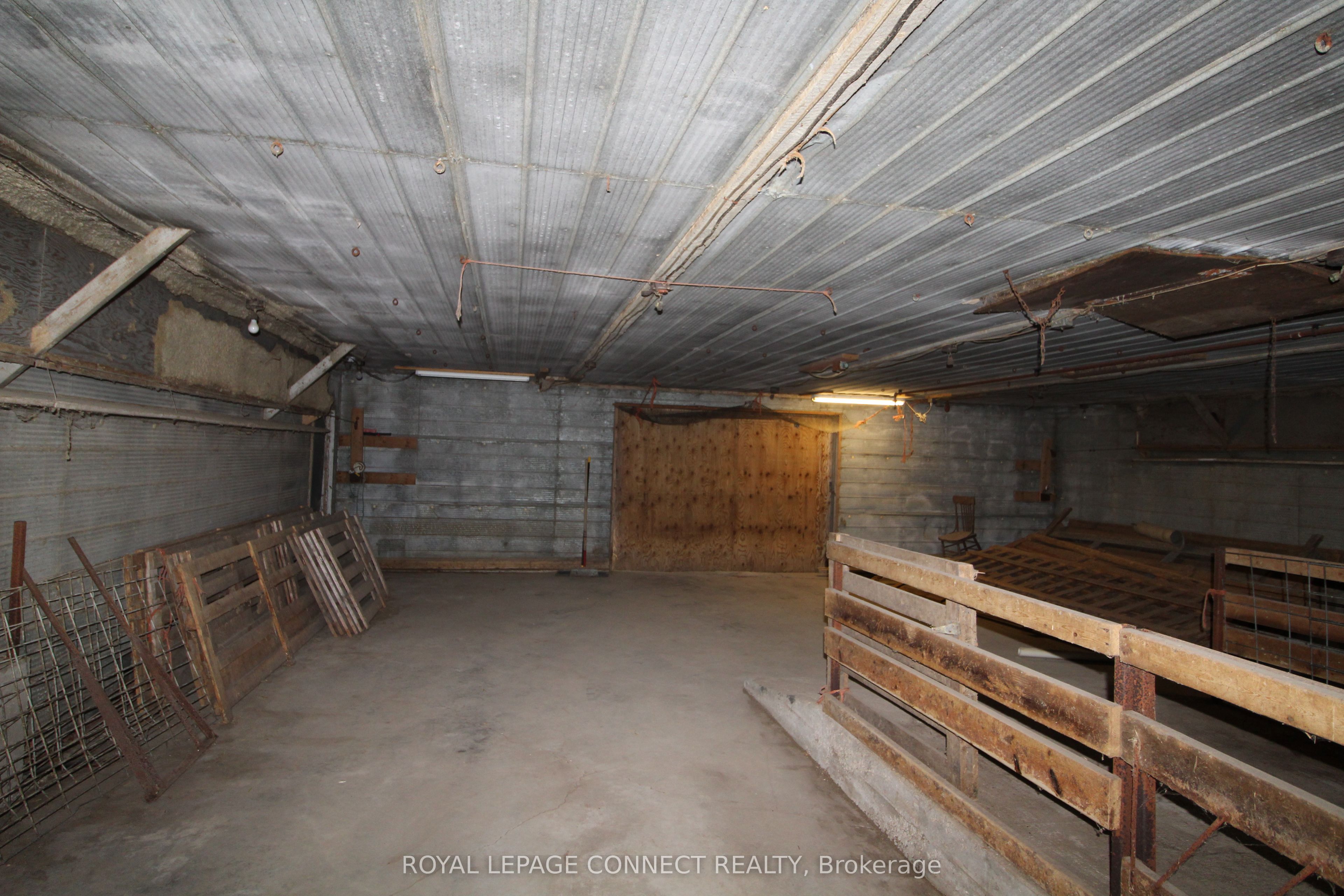 10748 Mcewen Drive ...barn Property Photo 9